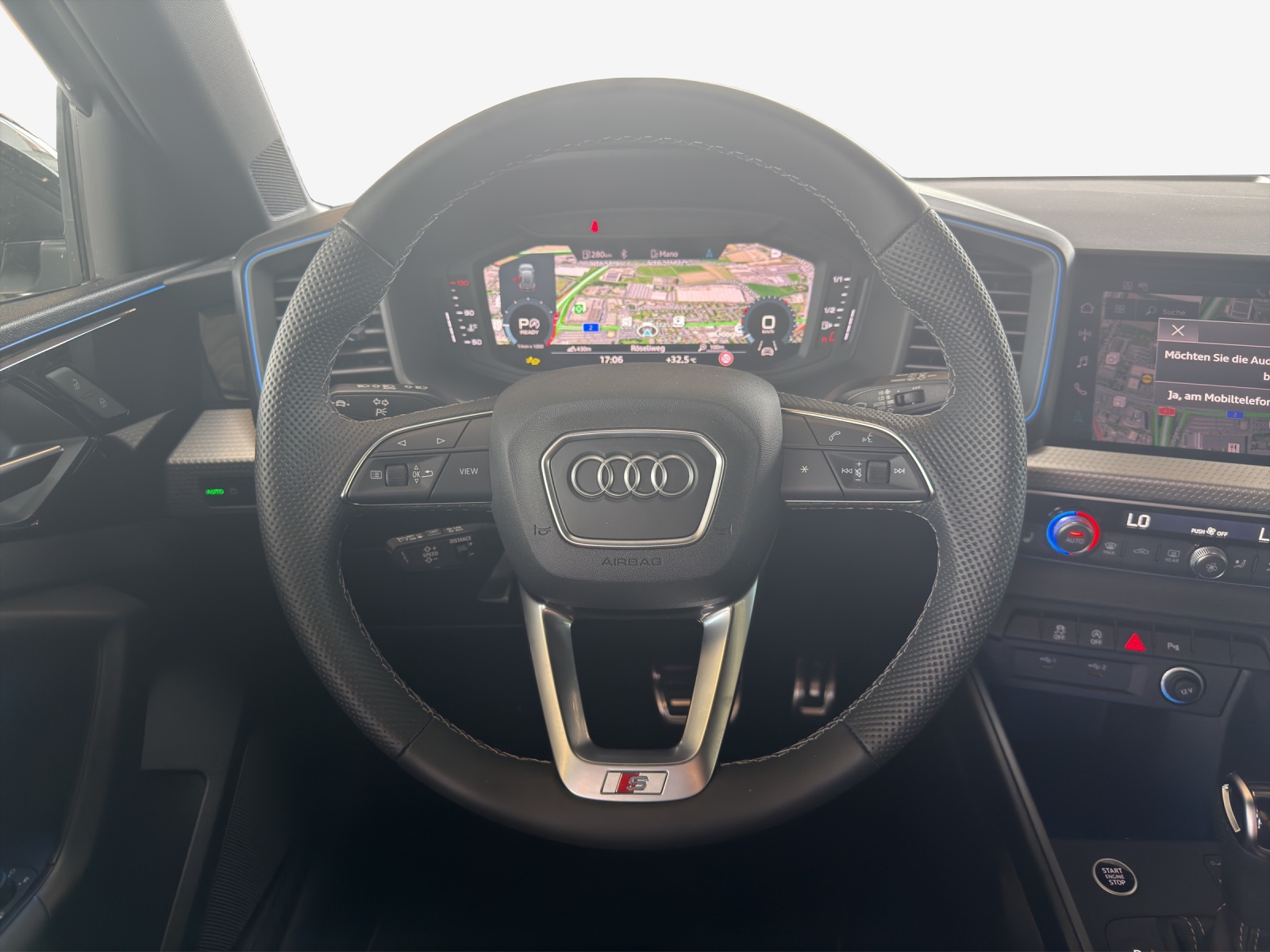 AUDI A1 Sportback 30 TFSI S Line Attraction S-tronic-image-9