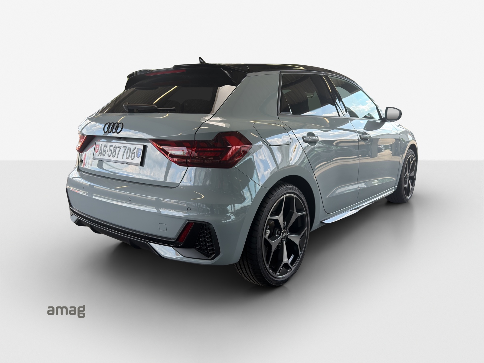 AUDI A1 Sportback 30 TFSI S Line Attraction S-tronic-image-4