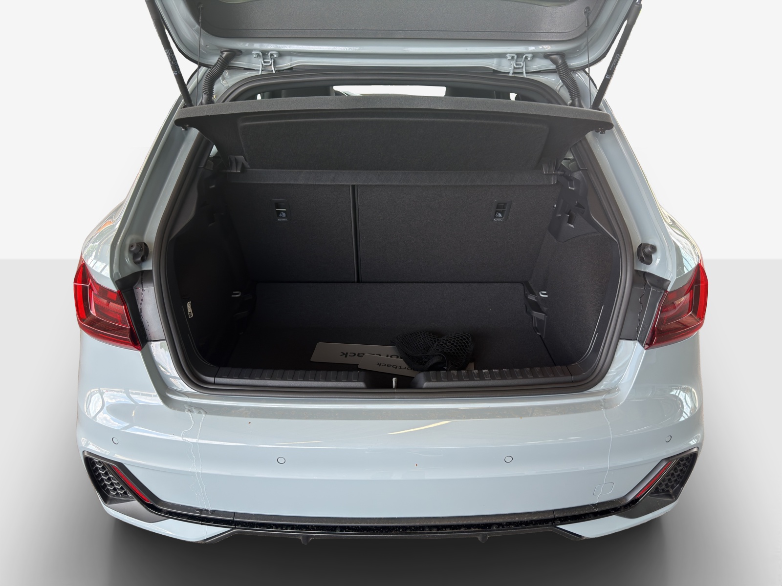 AUDI A1 Sportback 30 TFSI S Line Attraction S-tronic-image-12