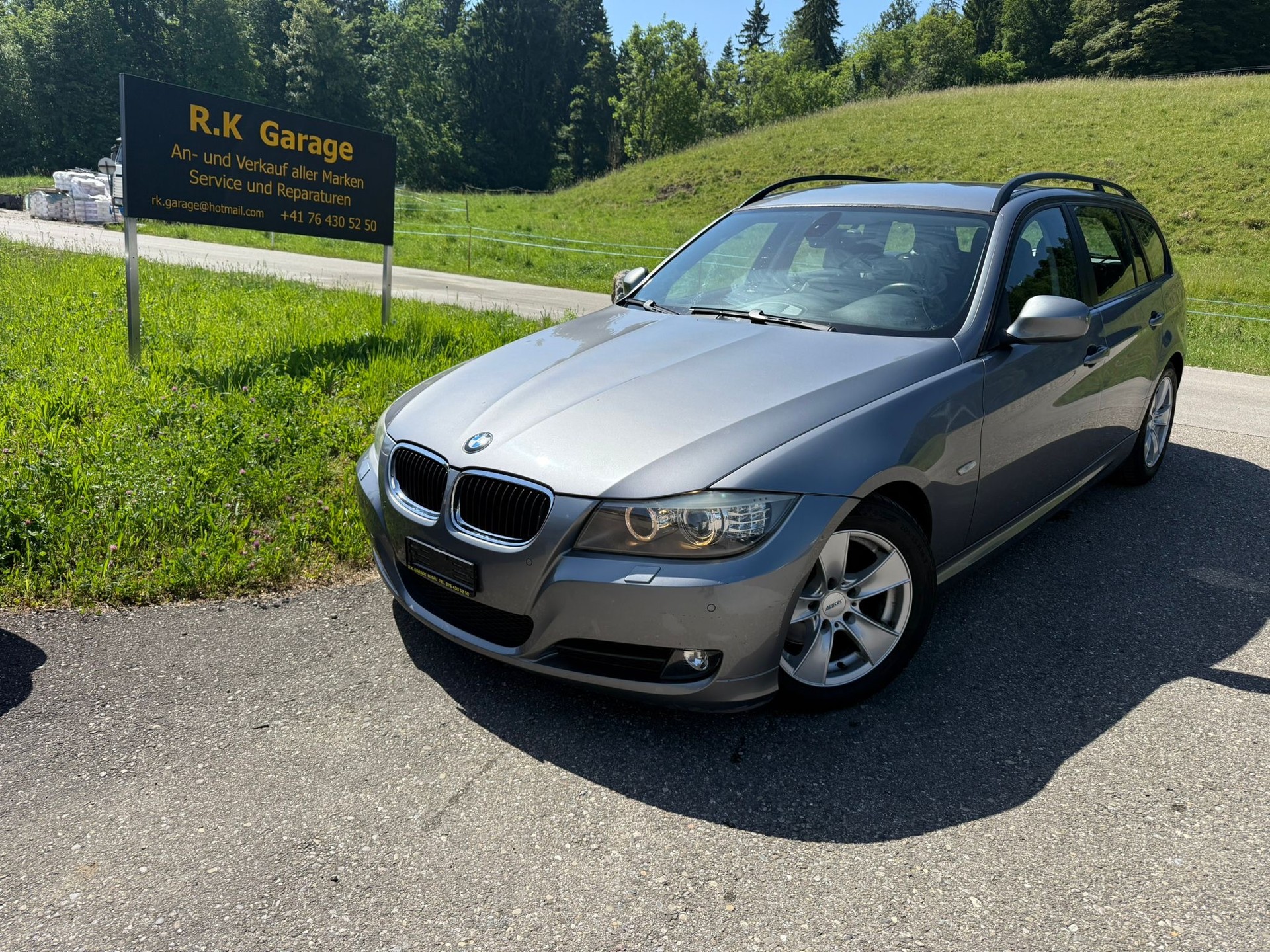 BMW 320i Touring Steptronic
