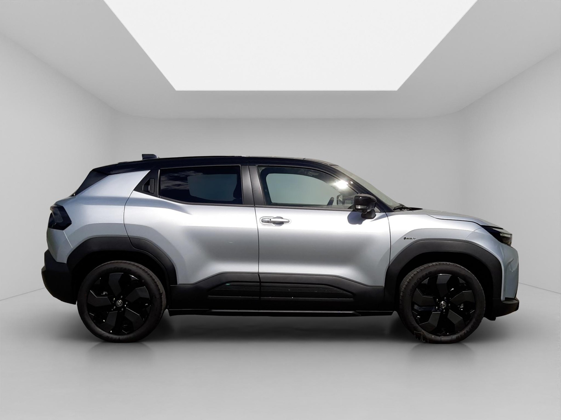 TOYOTA Urban Cruiser Premium AWD-showroom-element-3