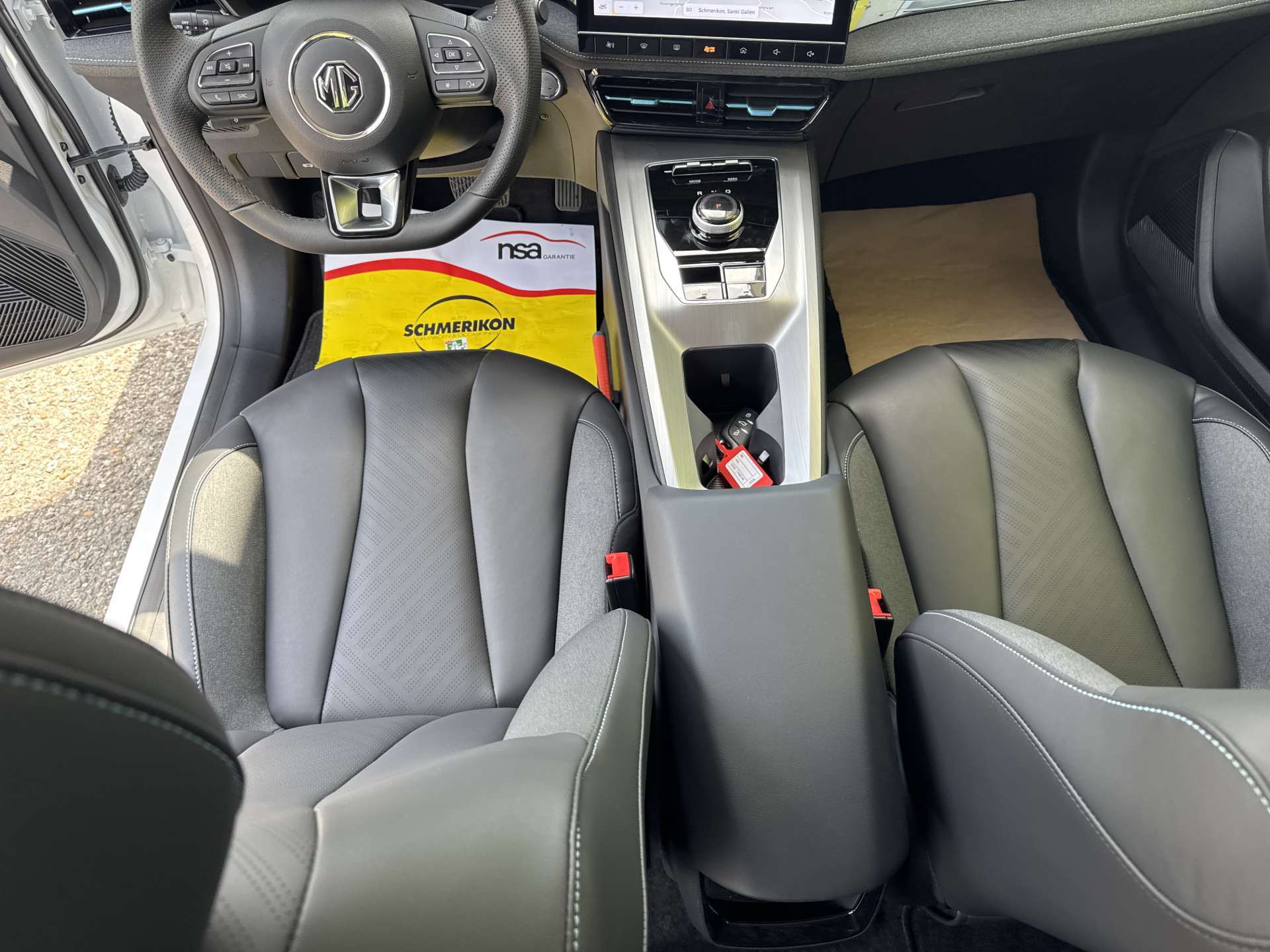 MG 5 EV 61kWh Luxury Automat-image-13