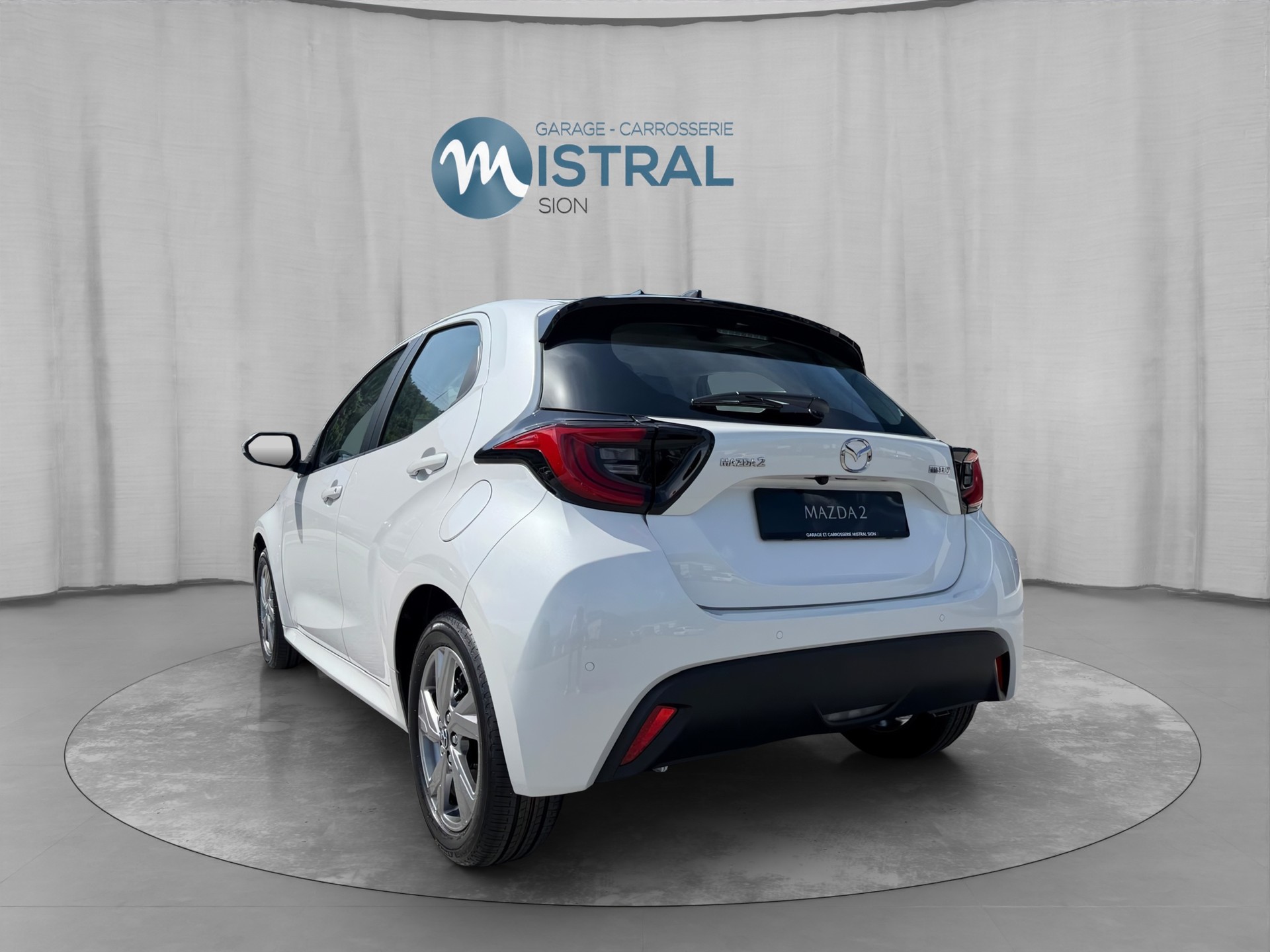 MAZDA 2 Hybrid Exclusive-Line-image-2