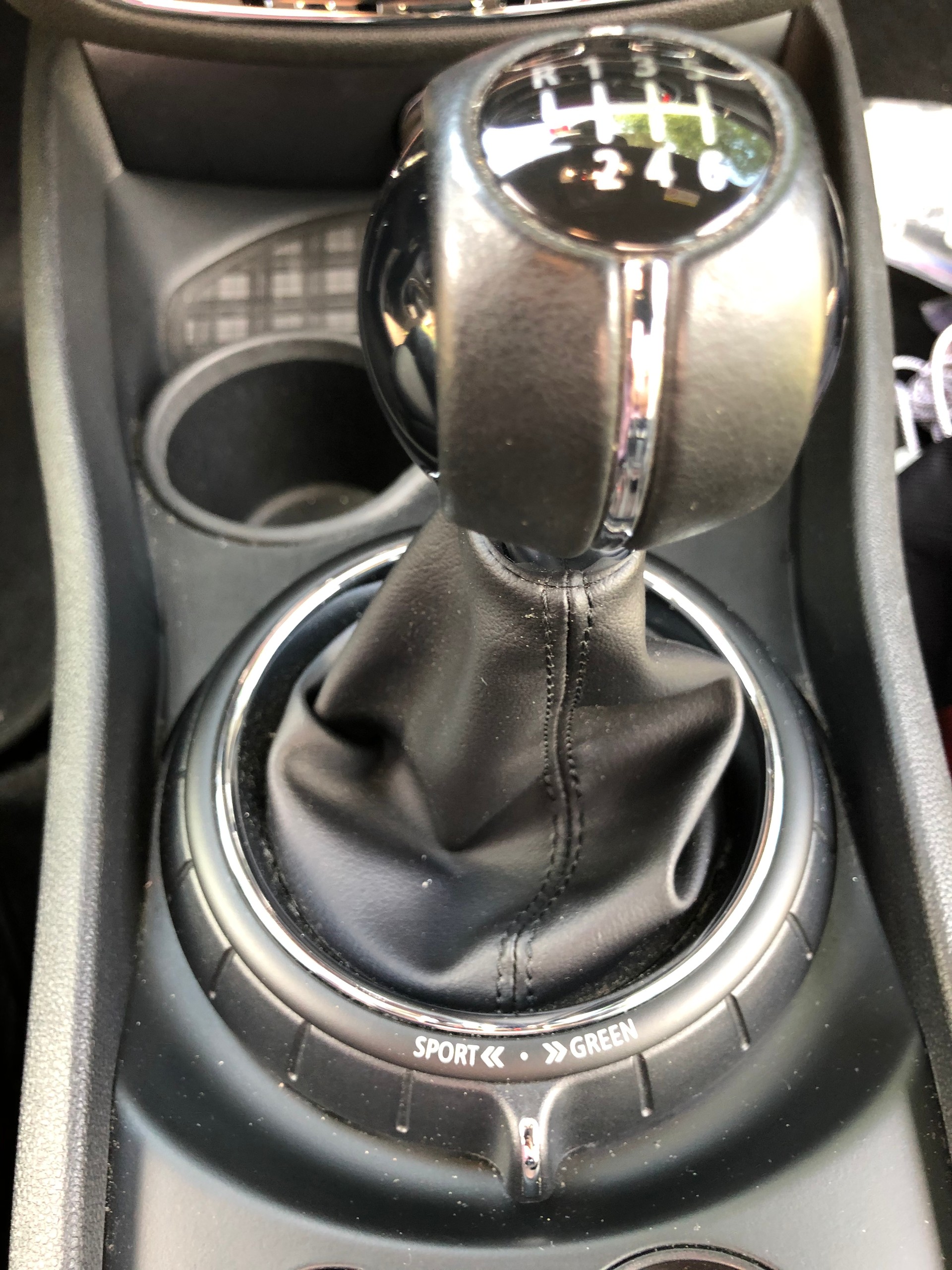 MINI Clubman Cooper S ALL4-image-6