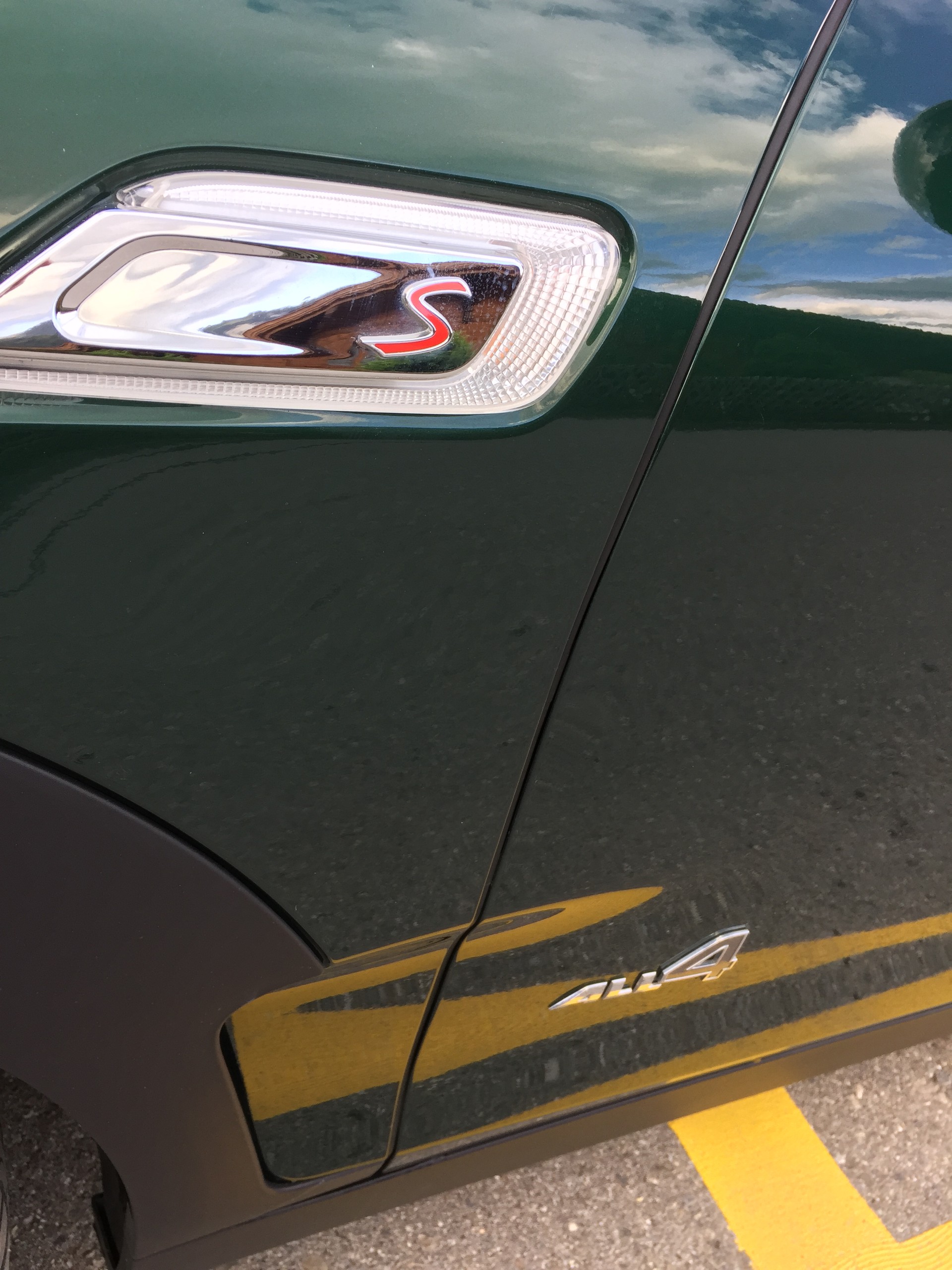 MINI Clubman Cooper S ALL4-image-8