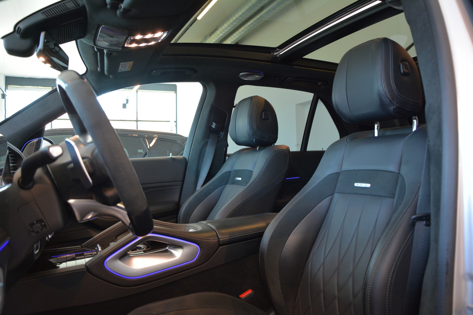MERCEDES-BENZ GLE 63 S AMG 4Matic+ 9G-Speedshift-image-10