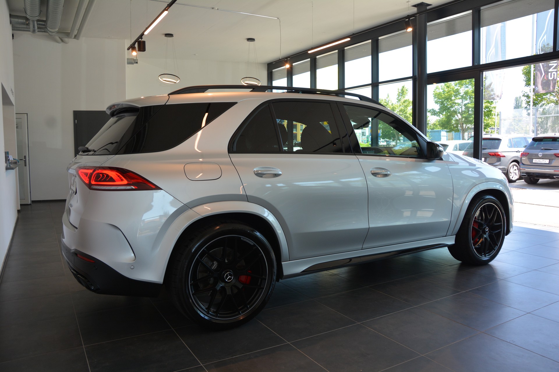 MERCEDES-BENZ GLE 63 S AMG 4Matic+ 9G-Speedshift-image-6