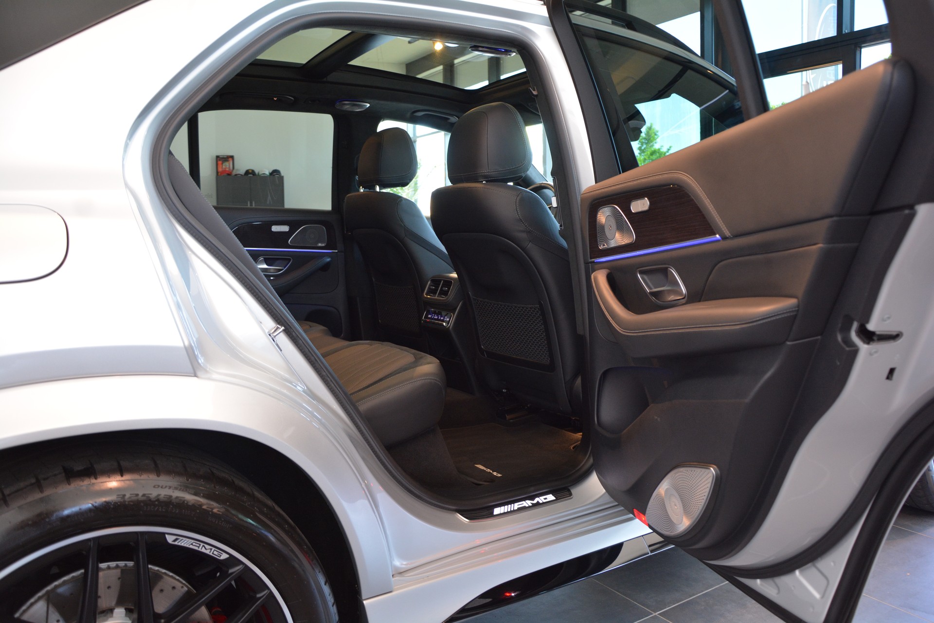 MERCEDES-BENZ GLE 63 S AMG 4Matic+ 9G-Speedshift-image-15