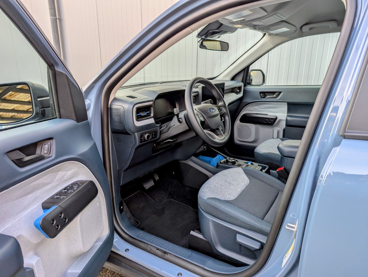 FORD MAVERICK 2.0 XLT AWD-showroom-element-2