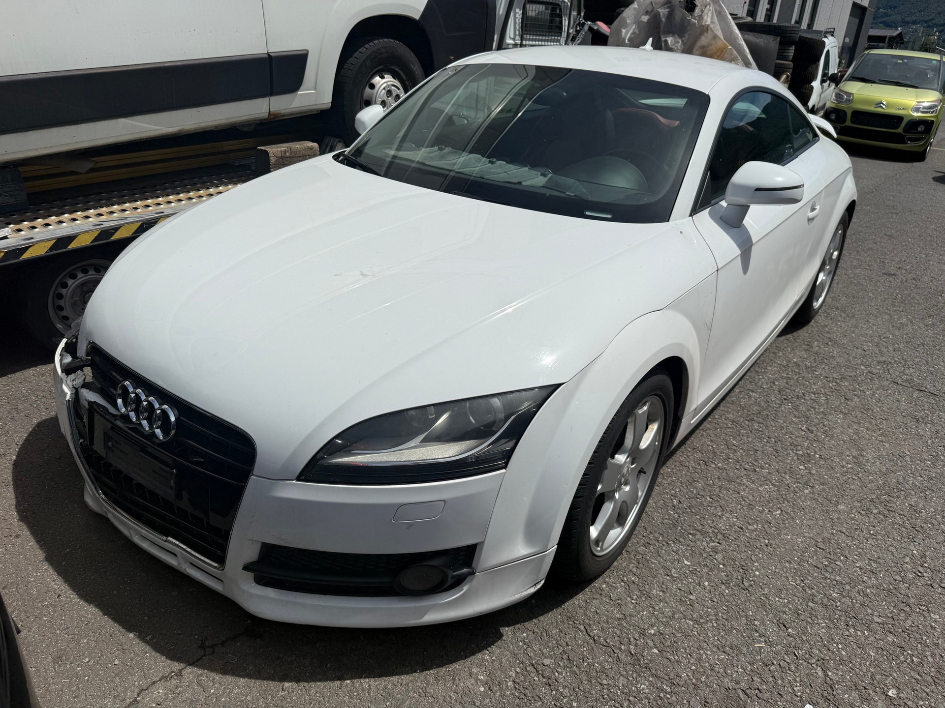 AUDI TT Coupé 3.2 quattro