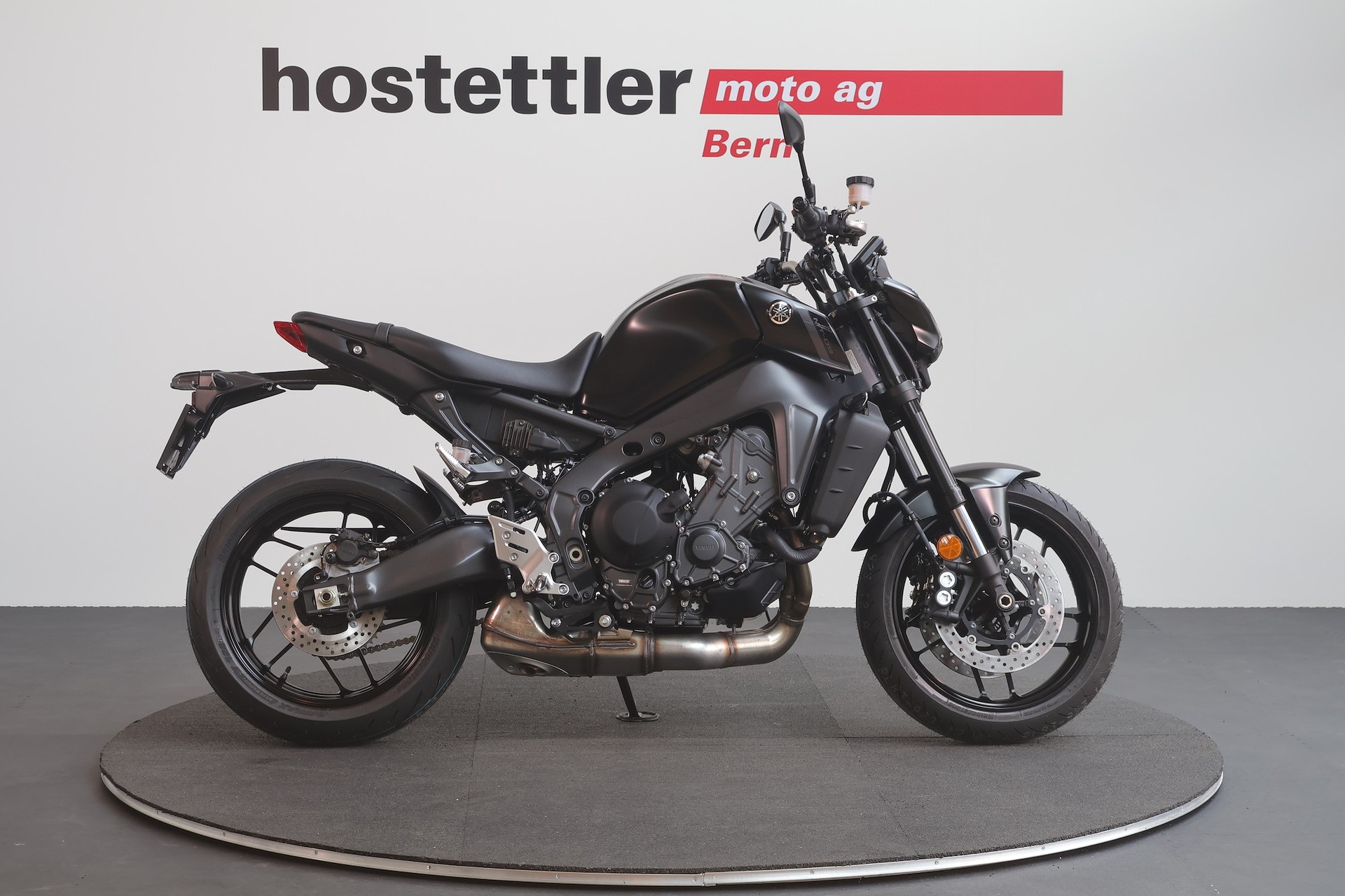 YAMAHA MT-09-showroom-element-1