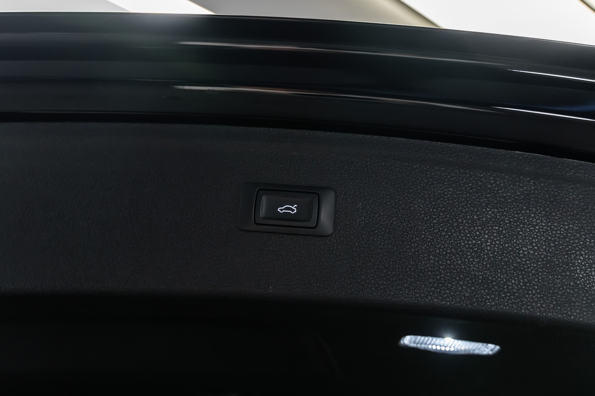 AUDI Q5 50 TDI S Line quattro tiptronic *Facelift*S-Line*Black Optik*21"RS-Alu*AHK*-image-9