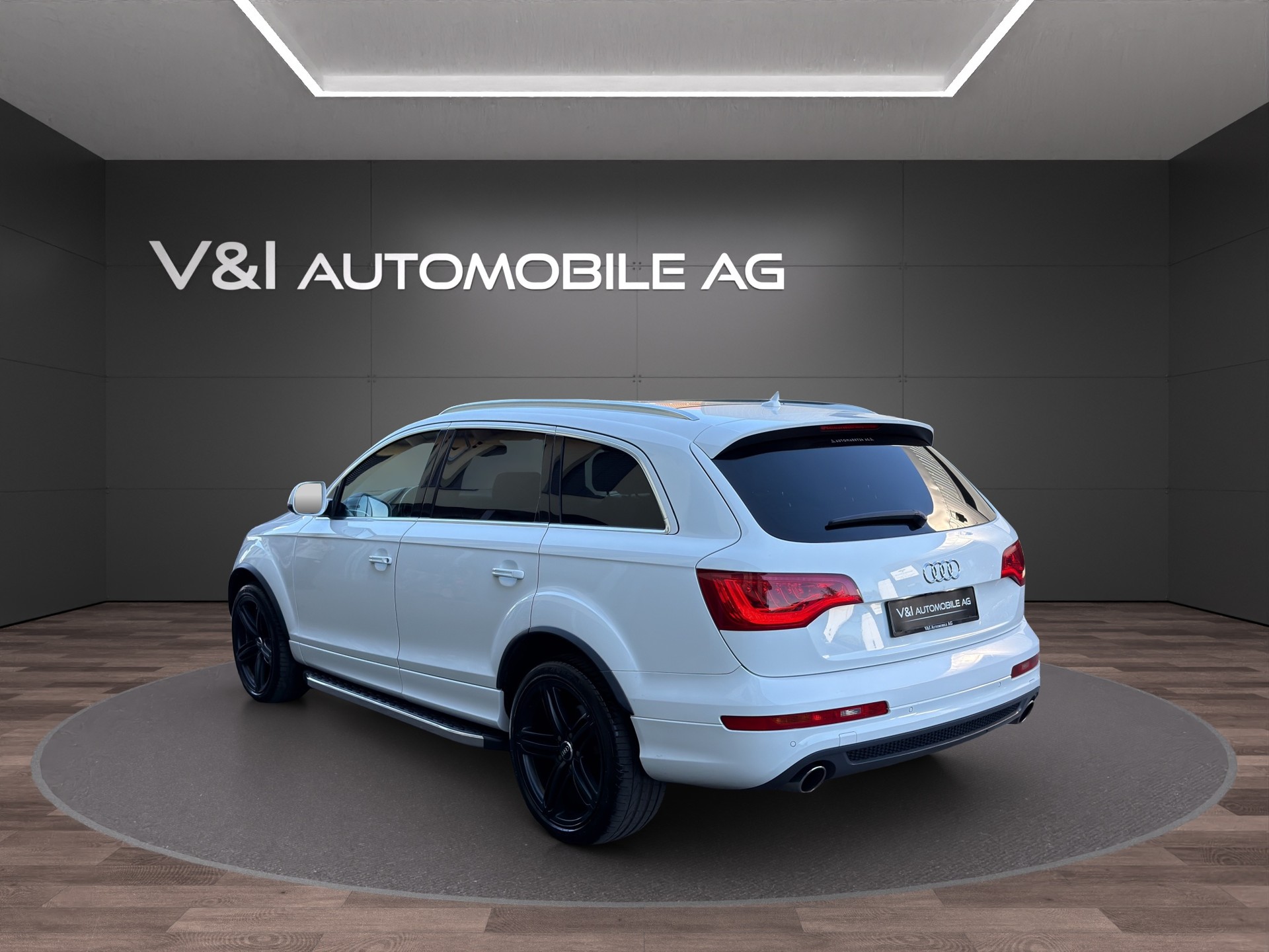 AUDI Q7 3.0 TDI S-Line quattro tiptronic 7-Sitzer-showroom-element-3