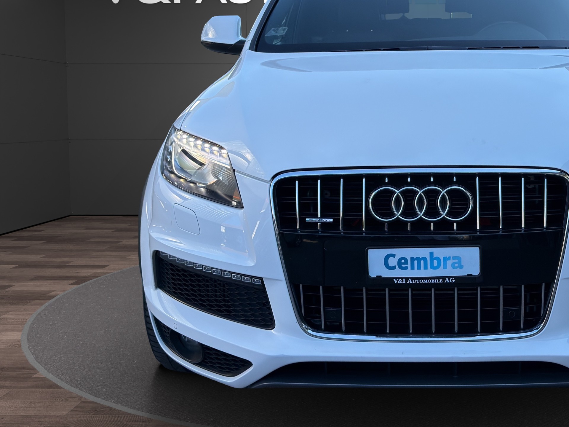 AUDI Q7 3.0 TDI S-Line quattro tiptronic 7-Sitzer-image-8