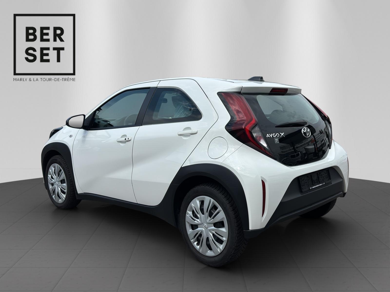 TOYOTA Aygo X 1.0 VVT-i Comfort-showroom-element-2