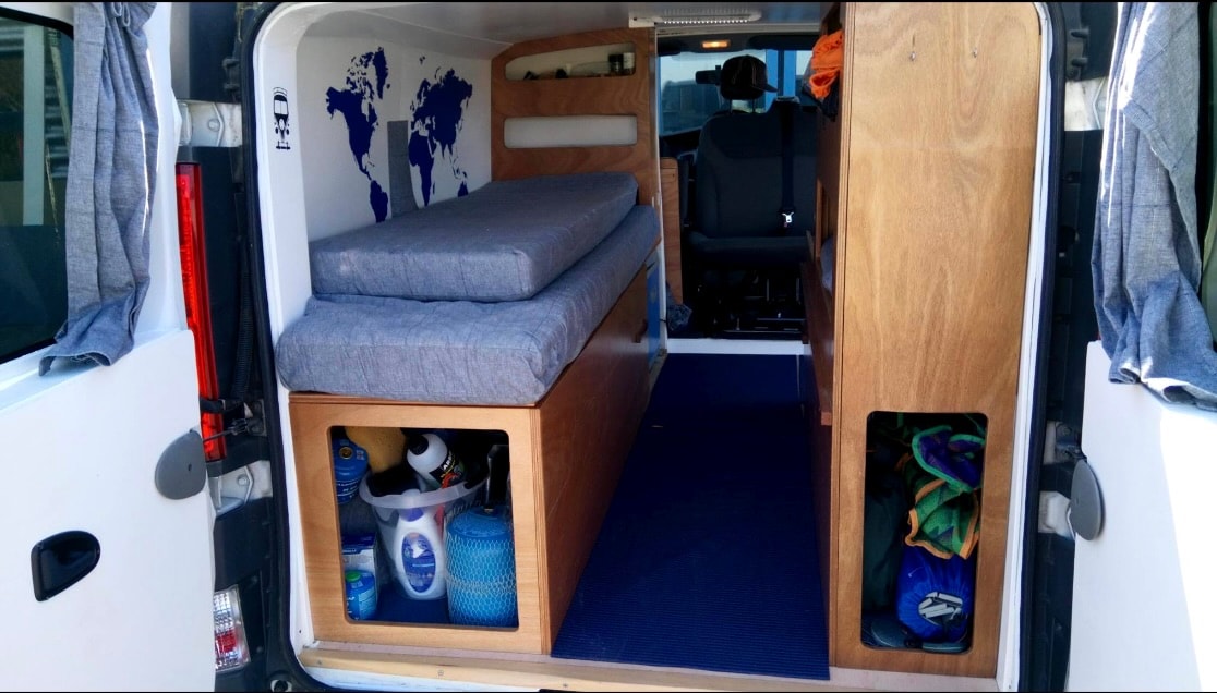 RENAULT TRAFIC-image-3