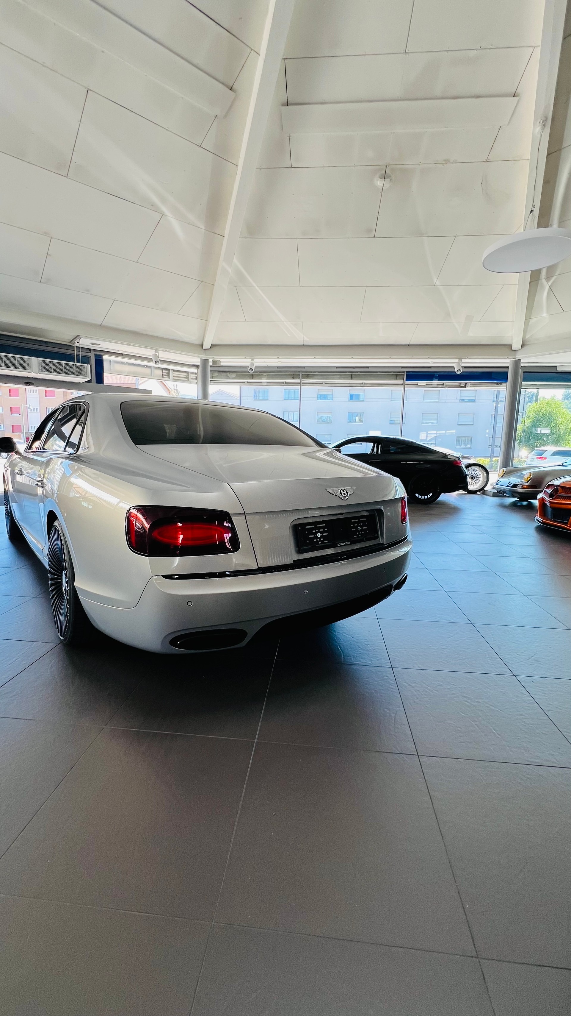 BENTLEY Flying Spur 6.0 S-image-7