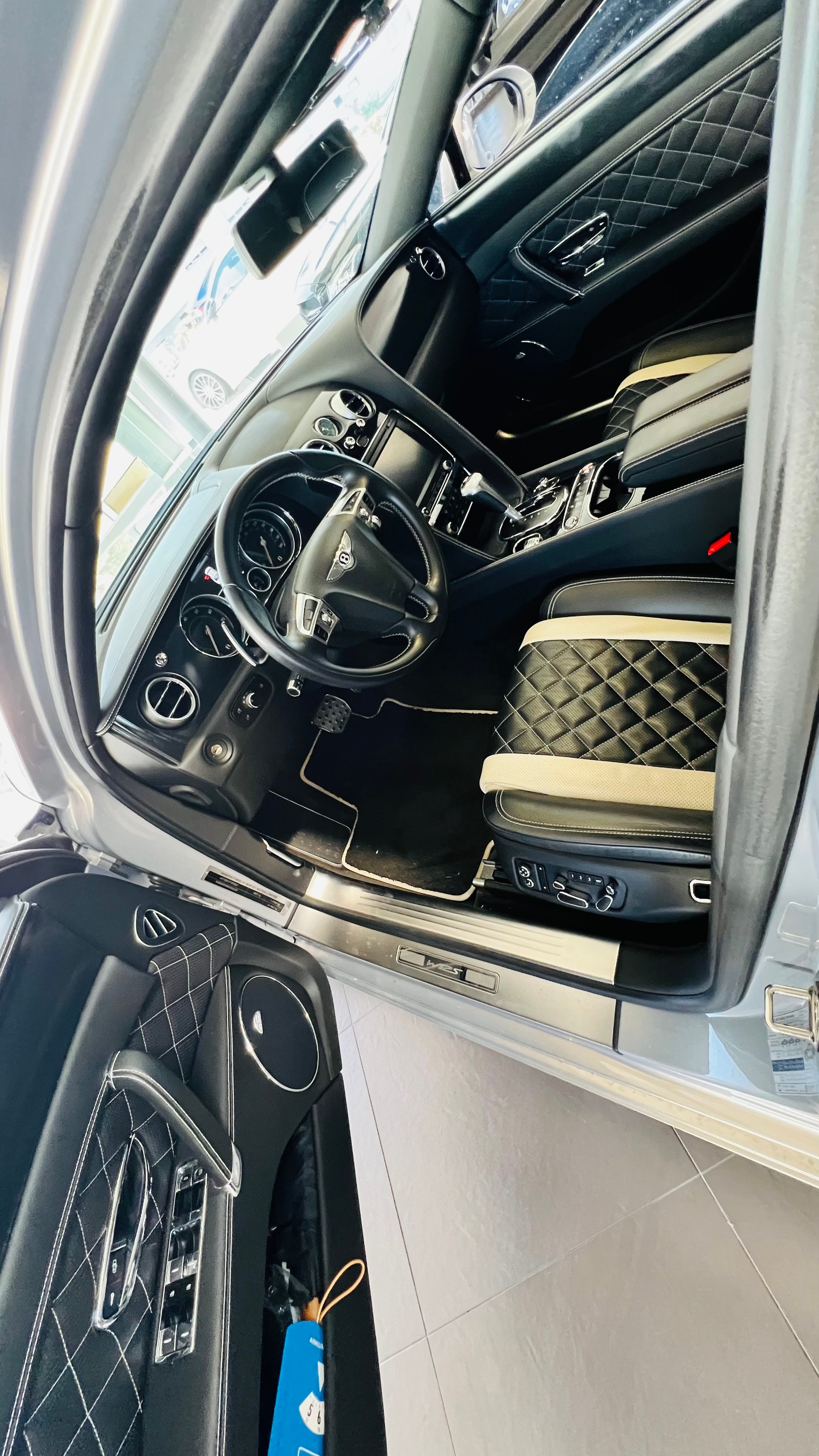 BENTLEY Flying Spur 6.0 S-image-10