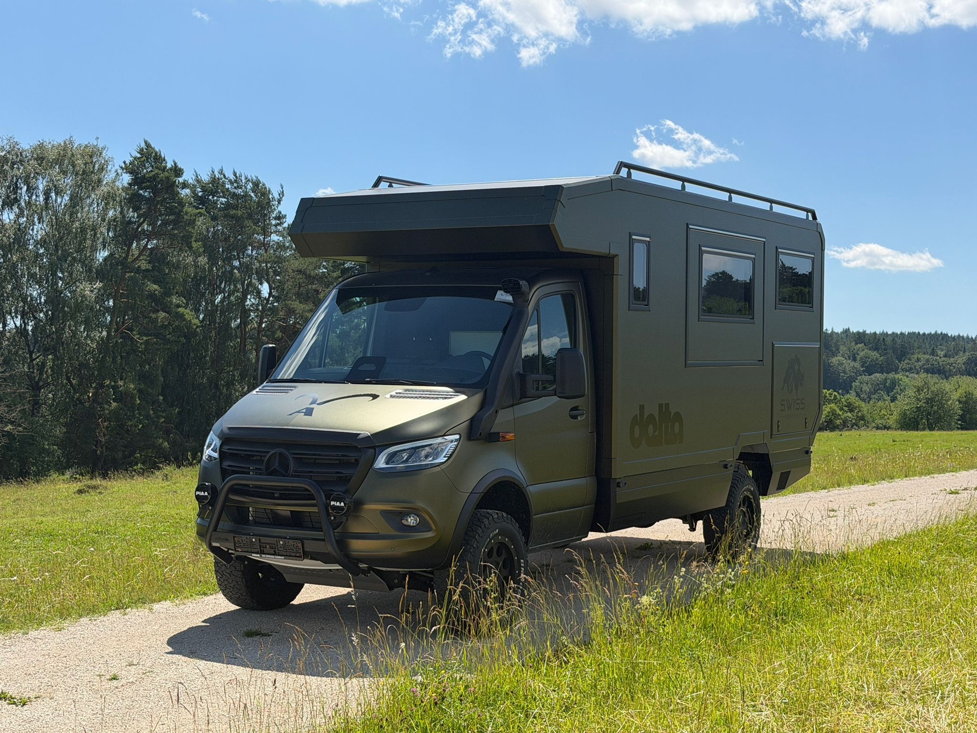MERCEDES-BENZ Swiss Venture S