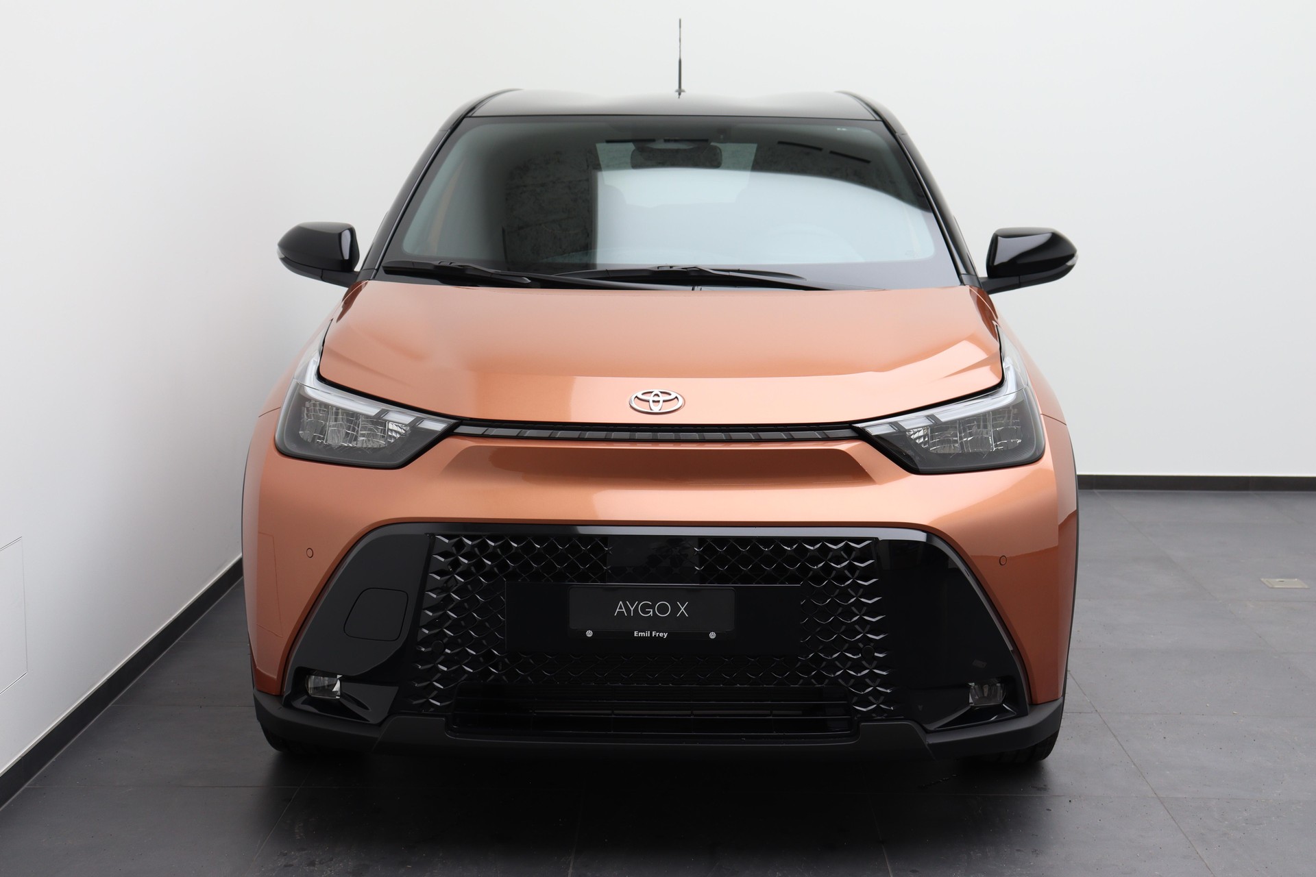 TOYOTA Aygo X 1.5 VVT-i HSD Trend-showroom-element-1