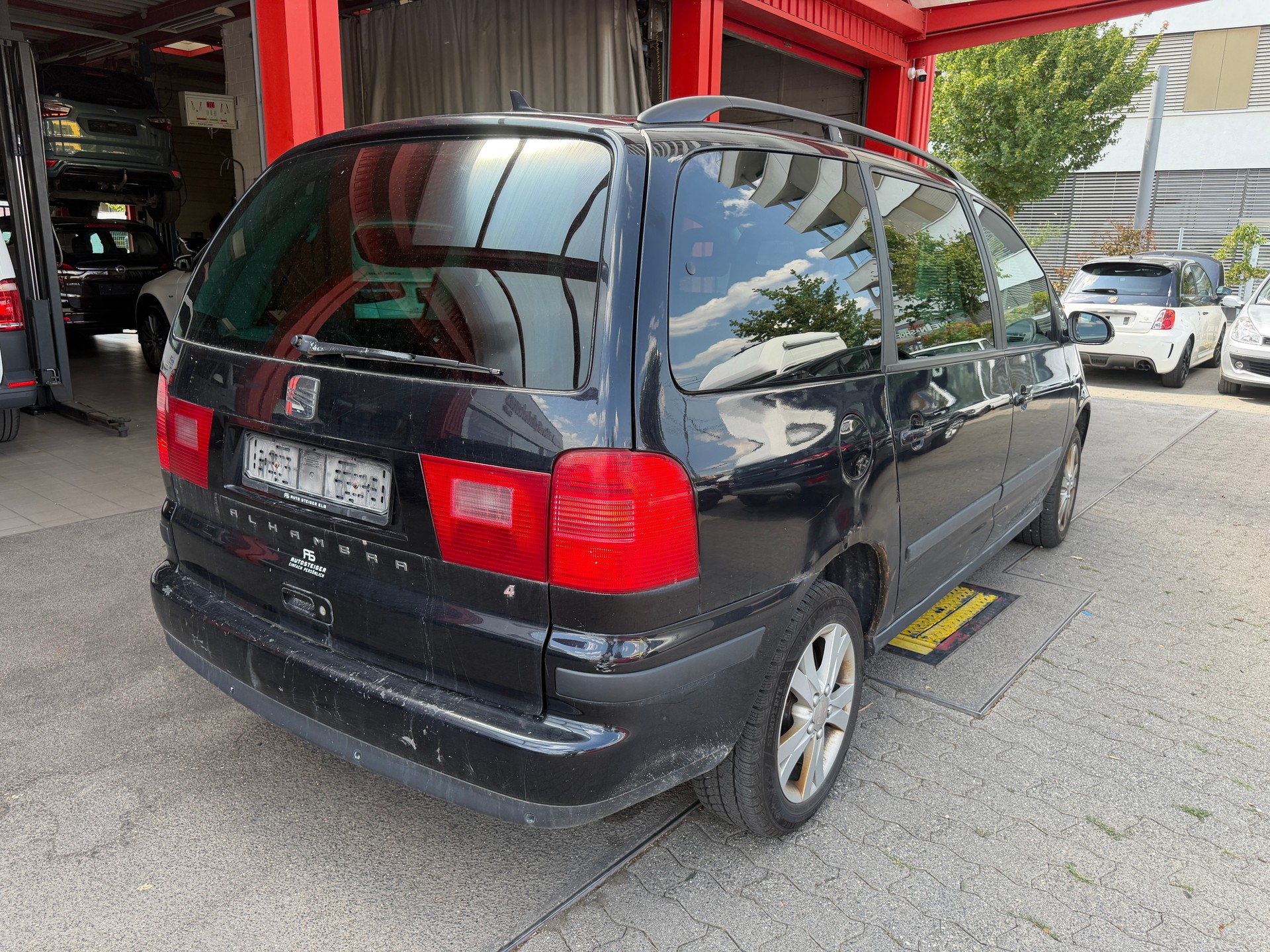 SEAT Alhambra 1.9 TDI Sport 4x4-image-7