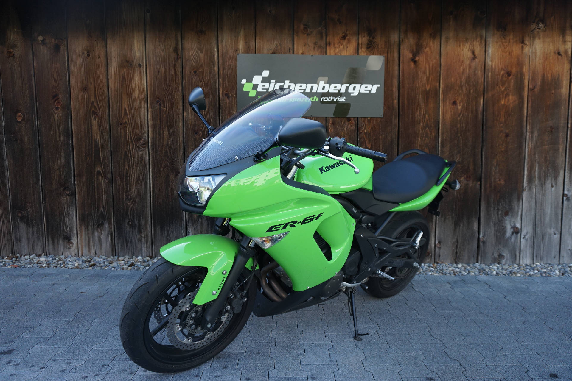 KAWASAKI ER-6 f ABS ab Platz-showroom-element-1