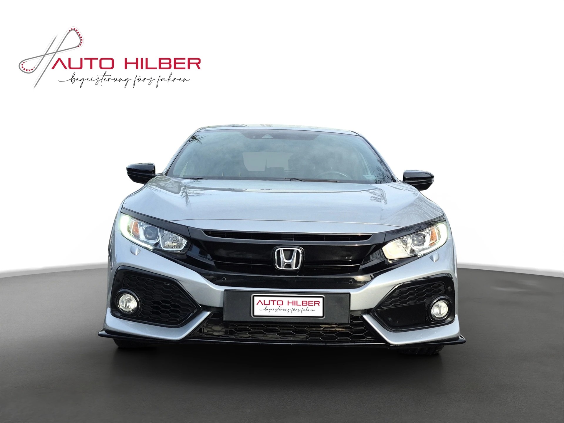 HONDA Civic 1.0 VTEC Elegance-showroom-element-1