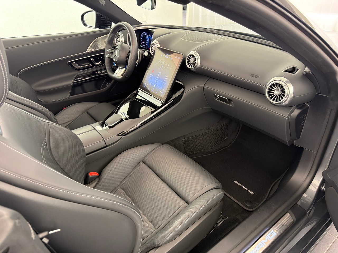 MERCEDES-BENZ AMG SL 55 4M MCT-image-11