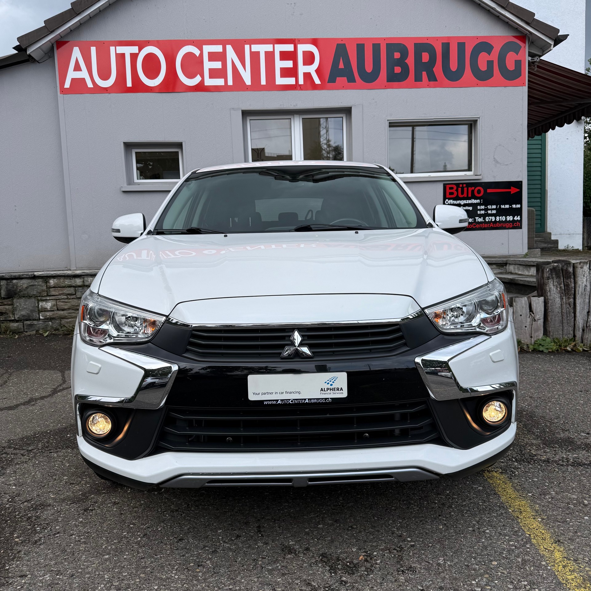 MITSUBISHI ASX 2.2 DID Style 4WD Automatic-showroom-element-3