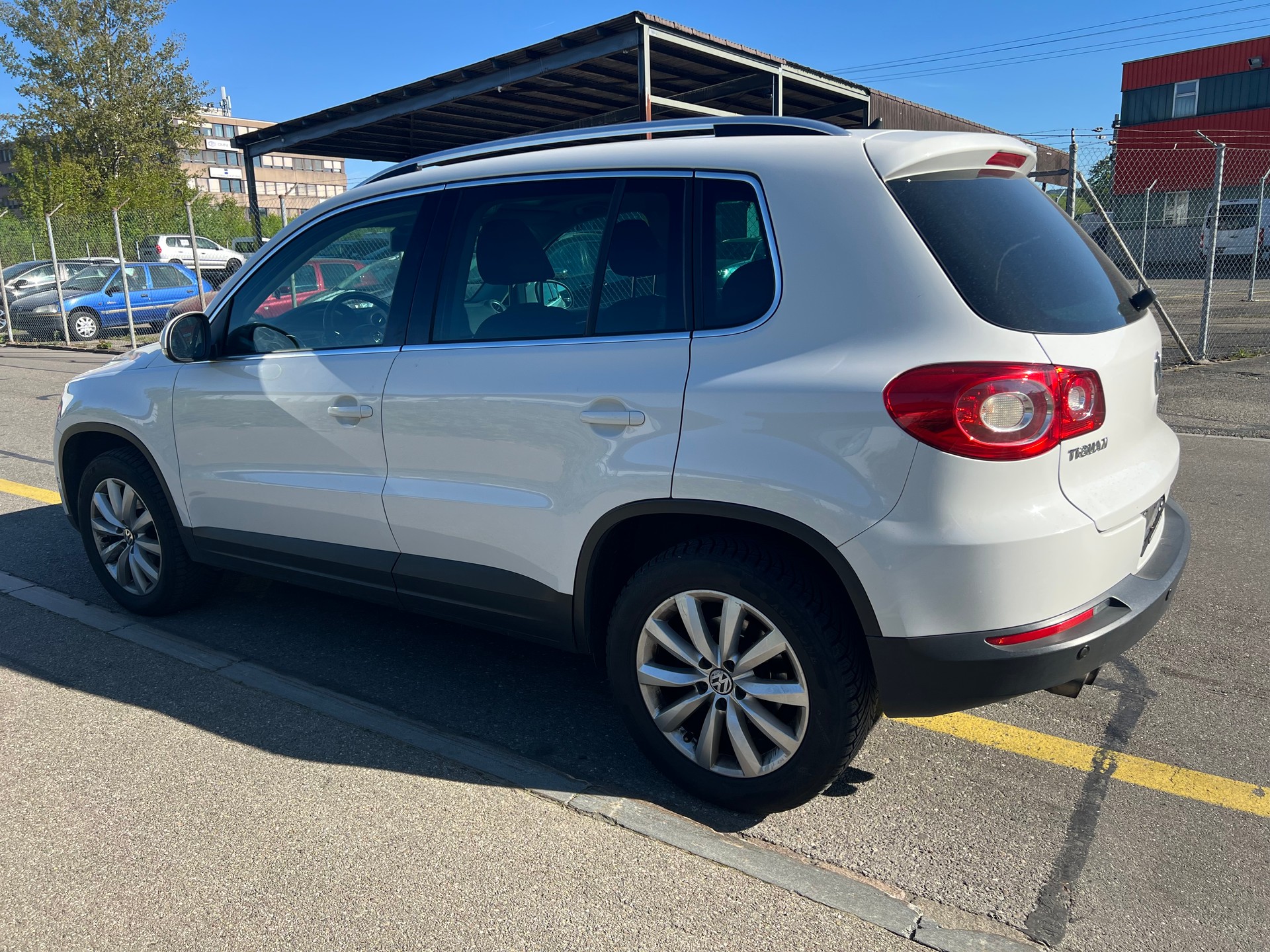 VW Tiguan 2.0 TSI Sport&Style DSG-image-7