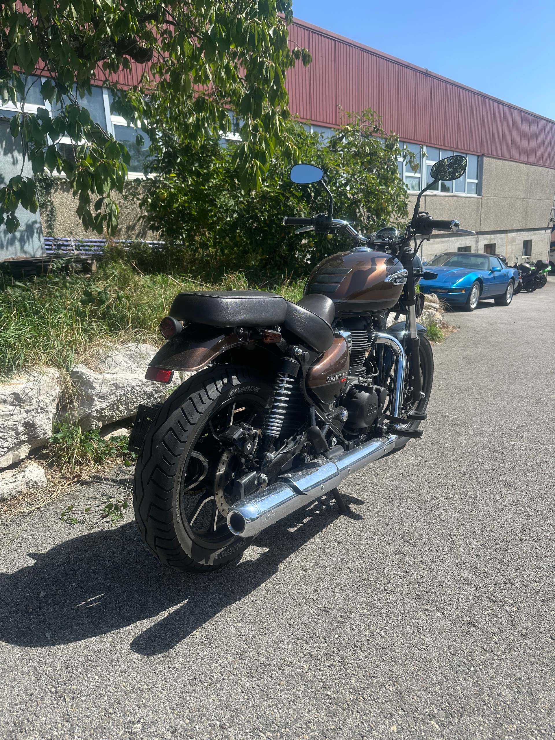 ROYAL ENFIELD Meteor Stellar-image-2