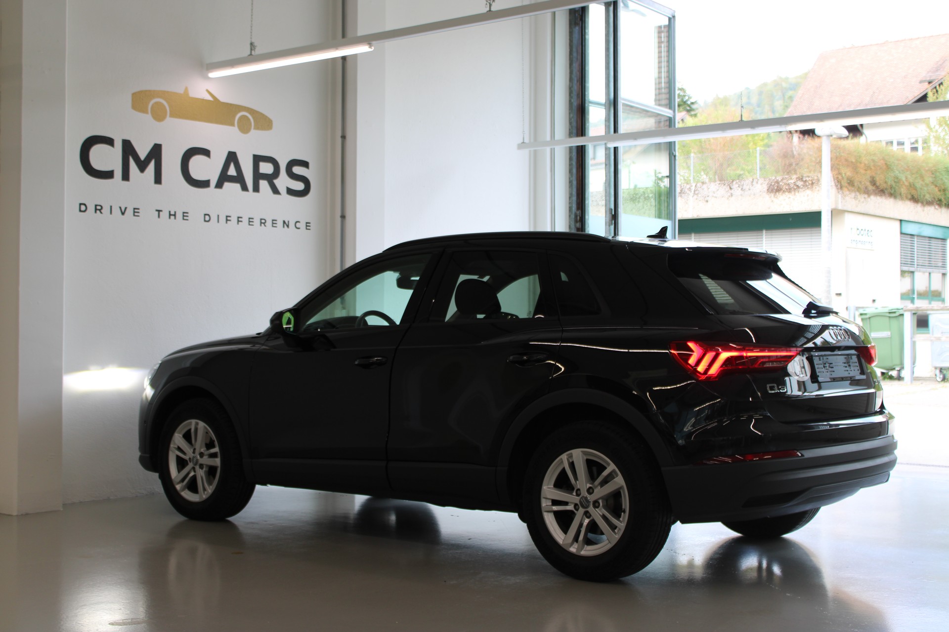 AUDI Q3 35 TFSI S-tronic-image-8