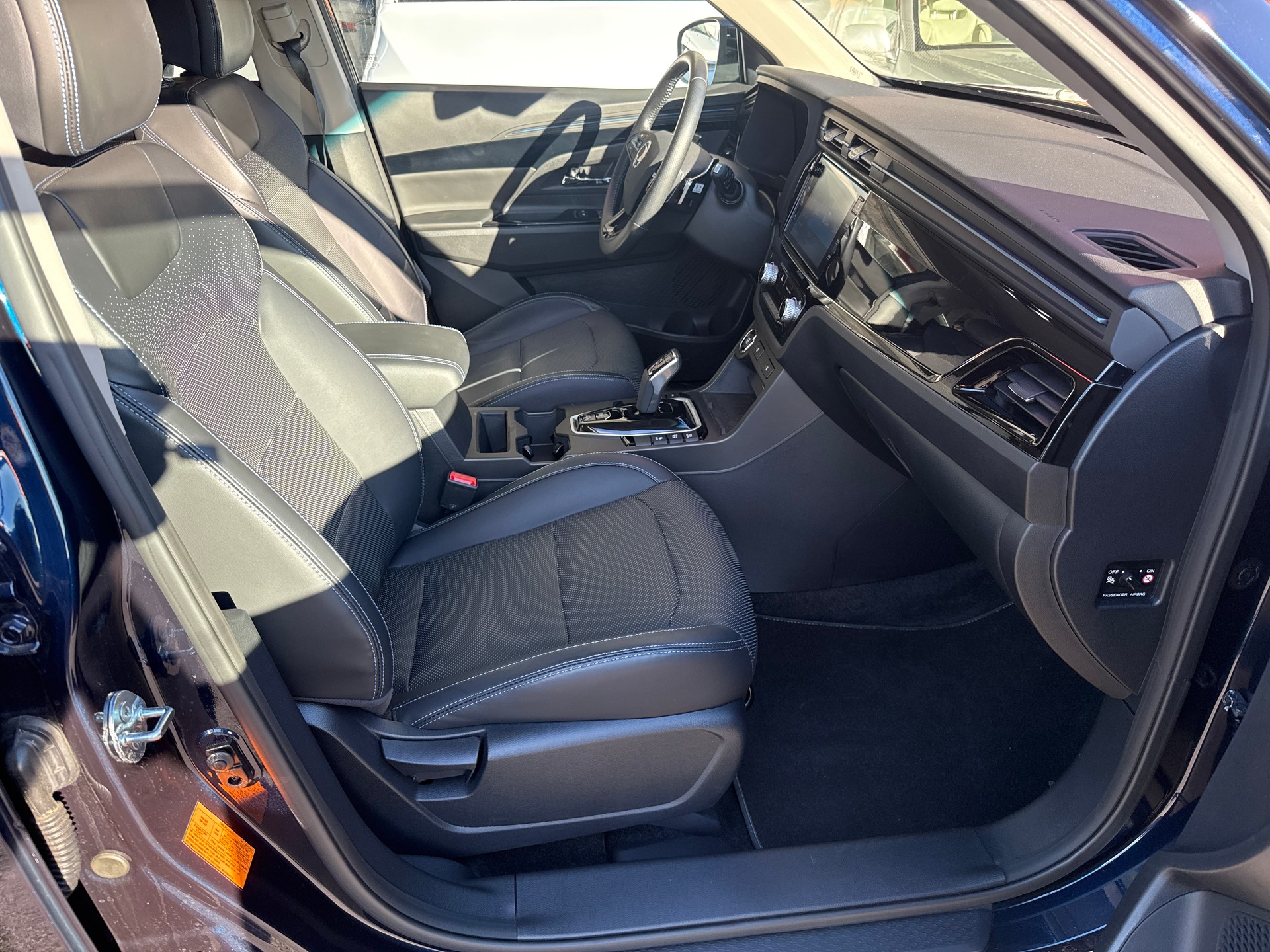 KGM-SsangYong Korando eMotion Titanium-image-7