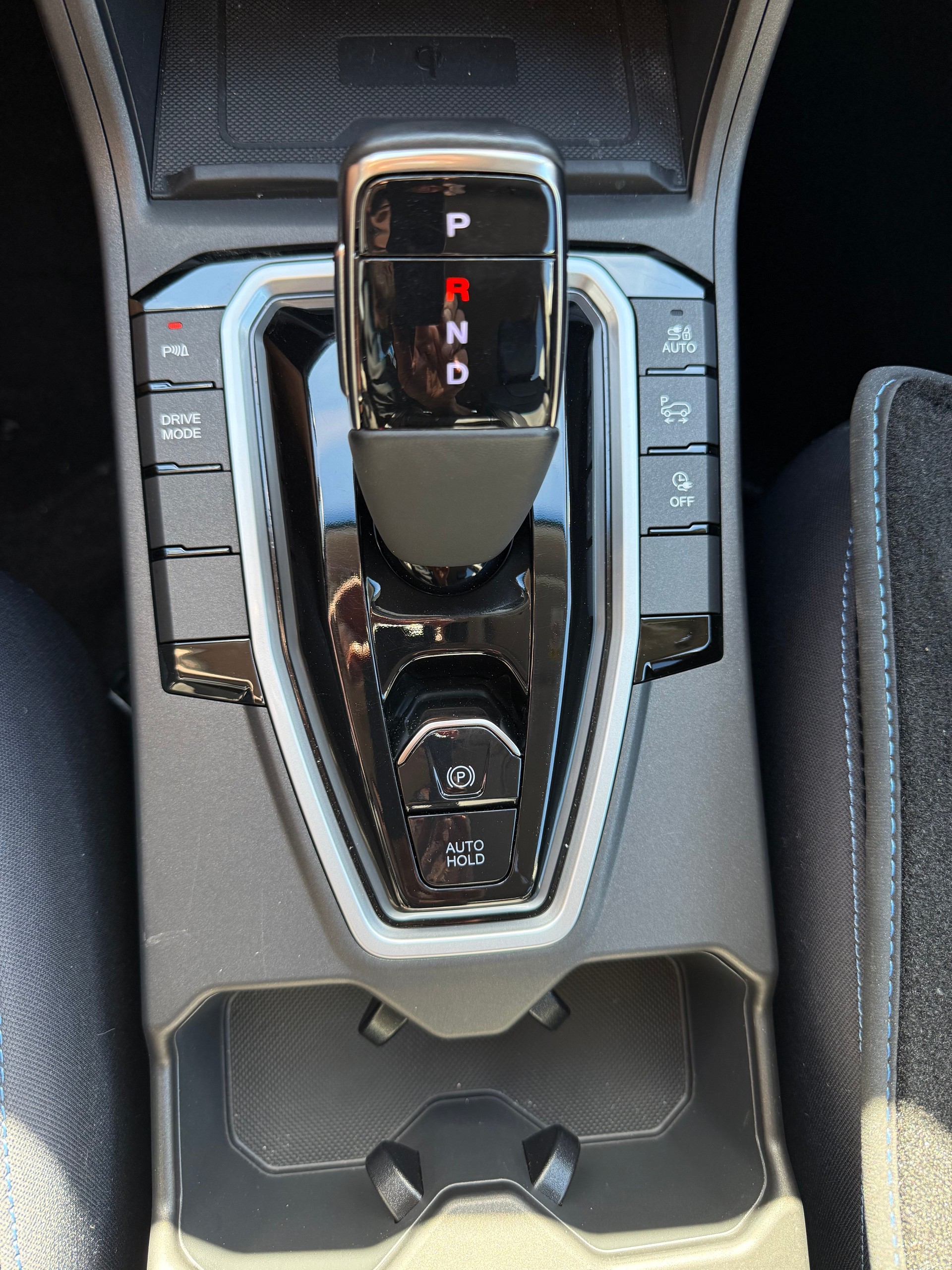 KGM-SsangYong Korando eMotion Titanium-image-9