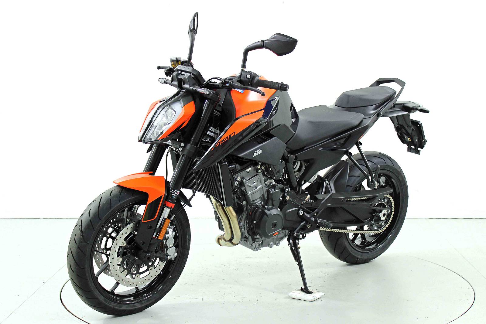 KTM 890 Duke ABS-image-2