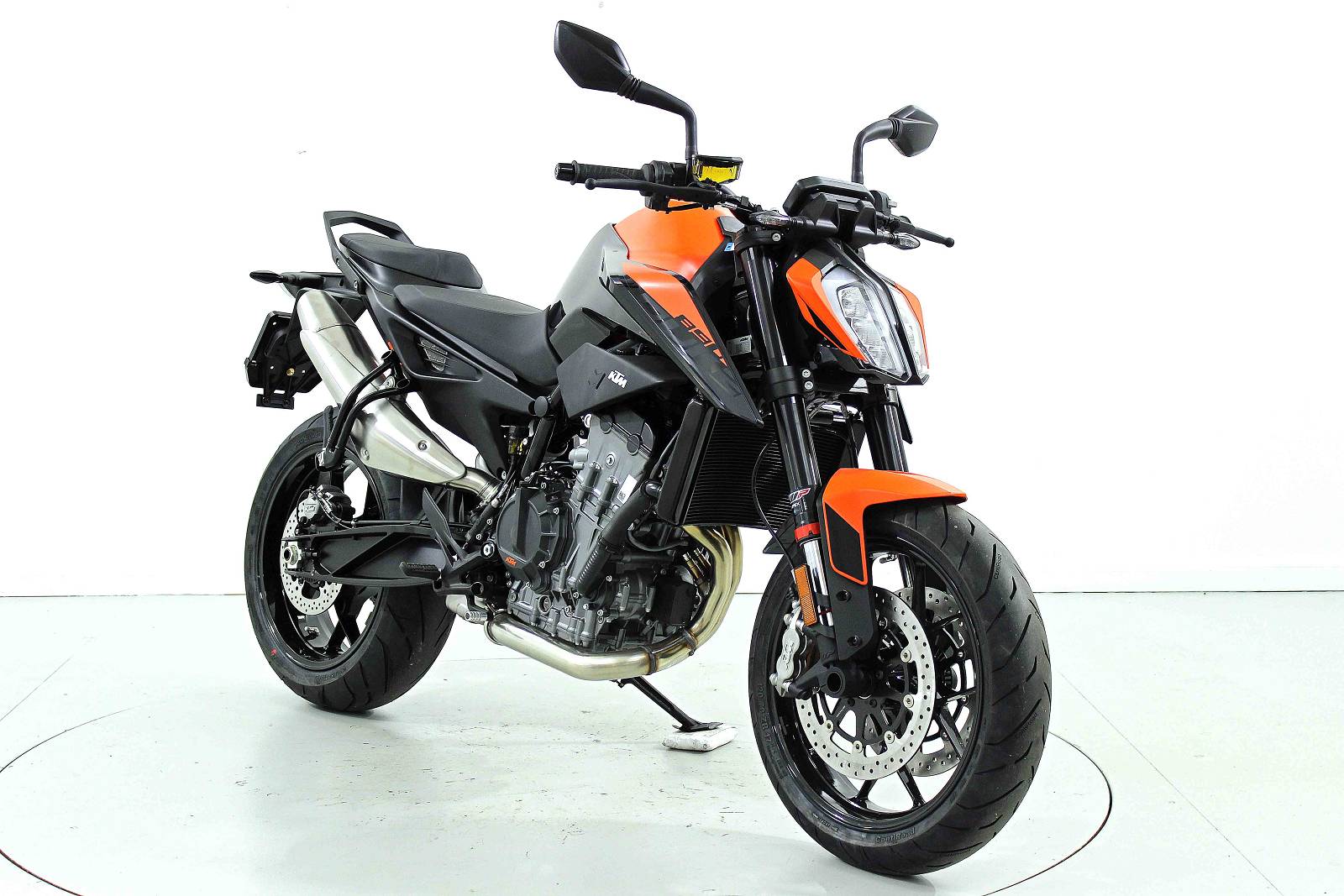 KTM 890 Duke ABS-image-1