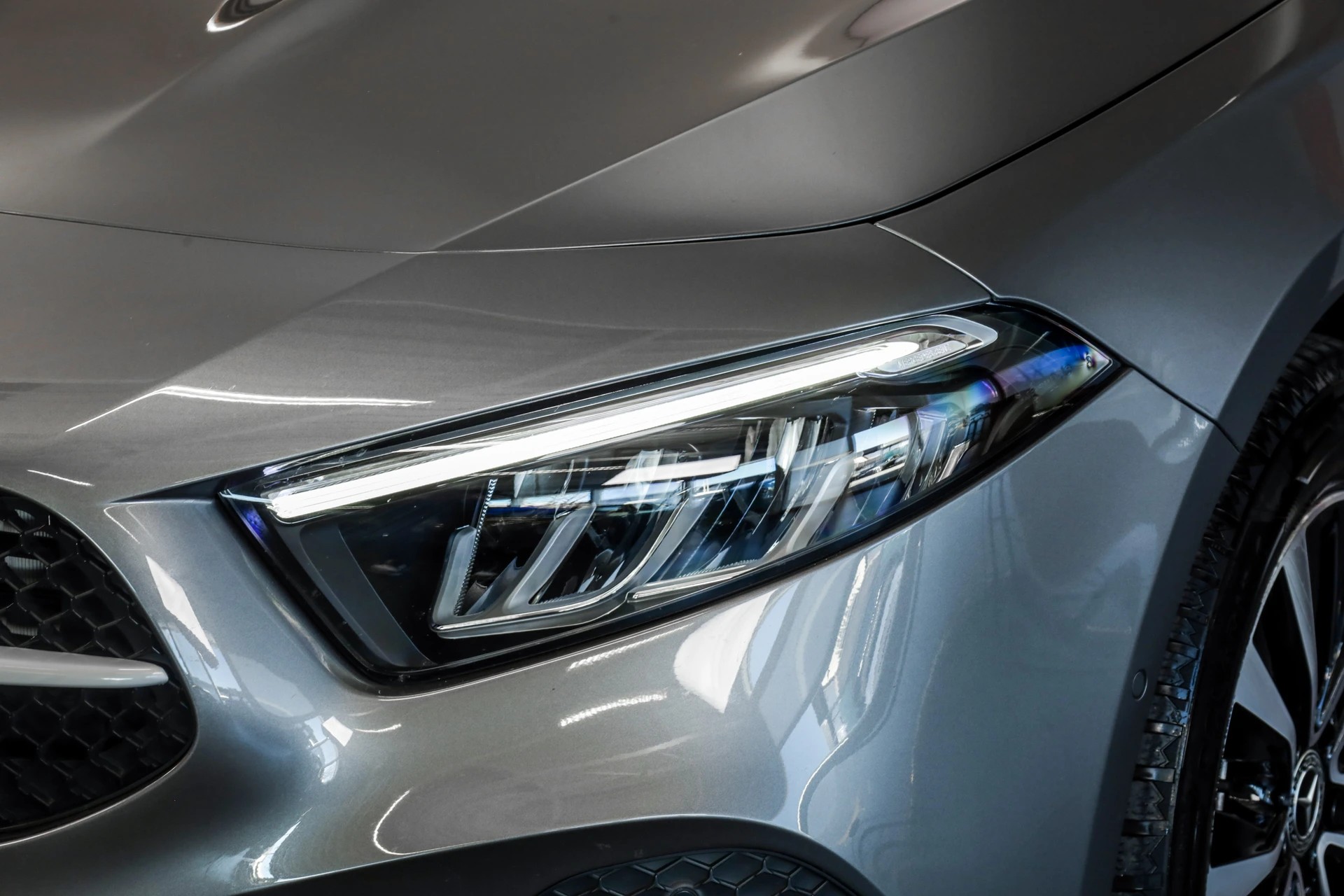 MERCEDES-BENZ A 180 7G-DCT MULTIBEAM LED / DISTRONIC / Caméra de recul-image-21