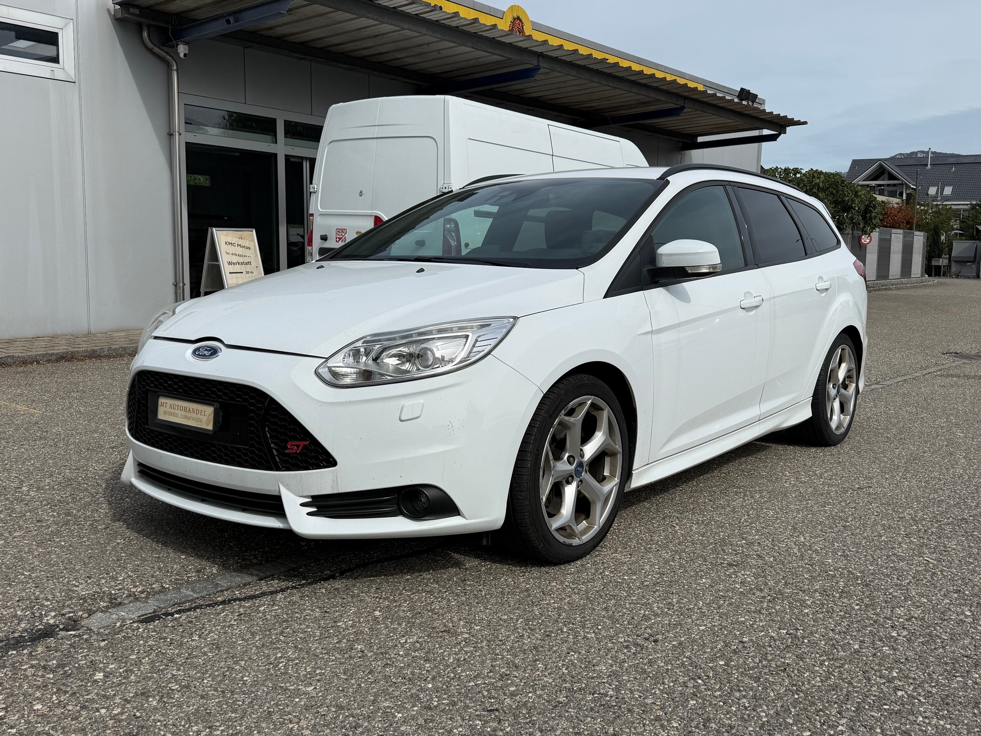 FORD Focus 2.0 SCTi ST-1