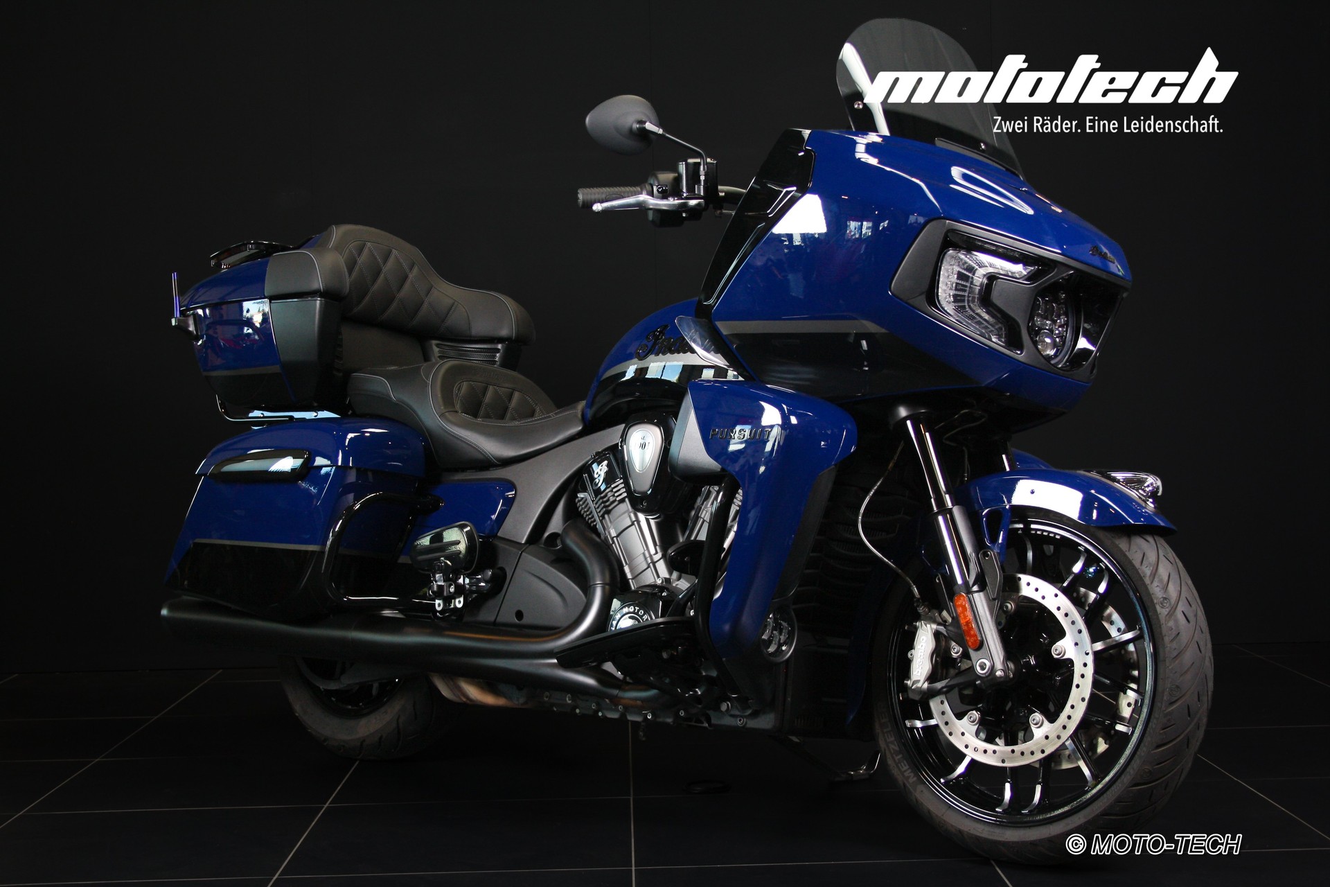 INDIAN Pursuit Dark Horse-image-0