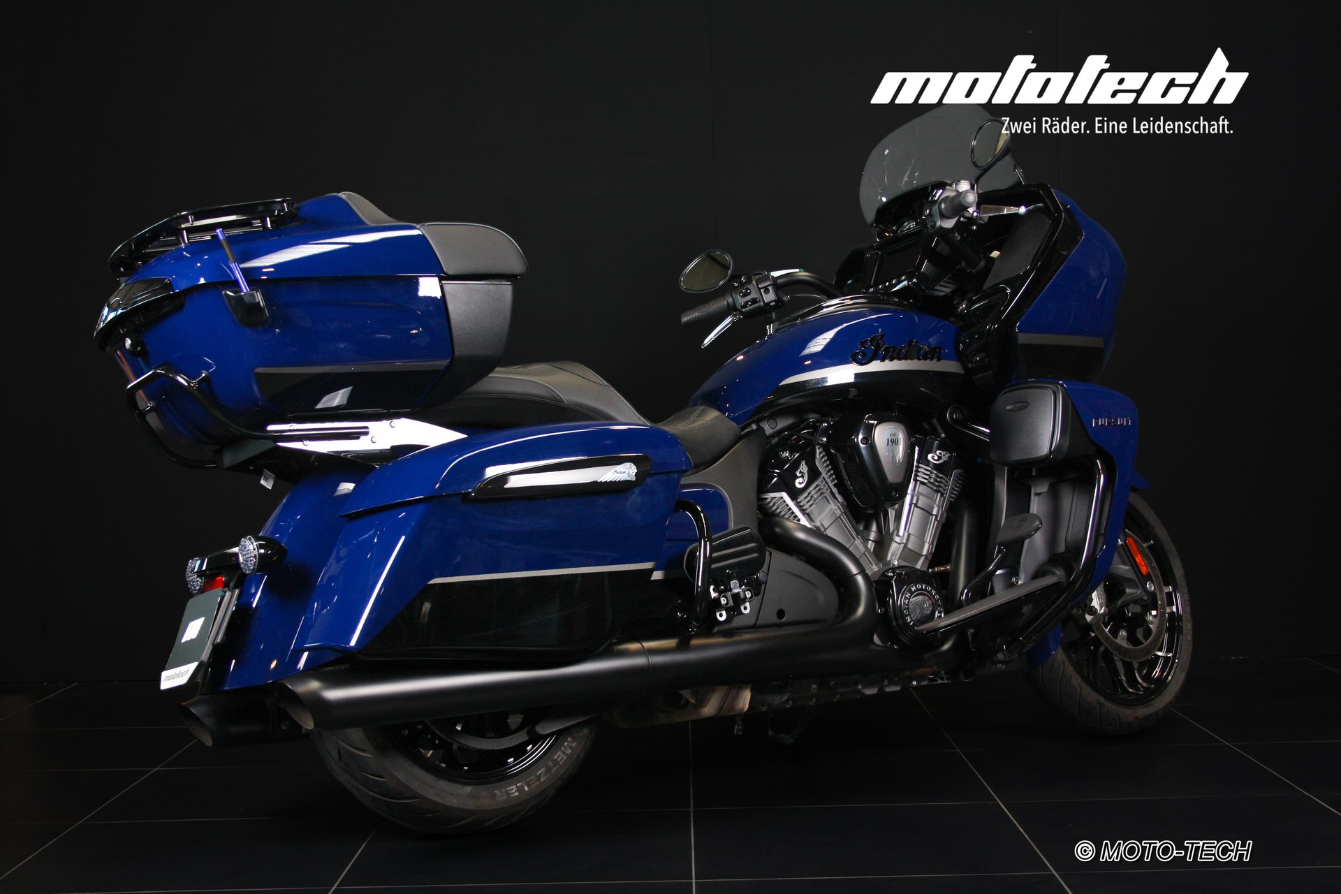 INDIAN Pursuit Dark Horse-image-2