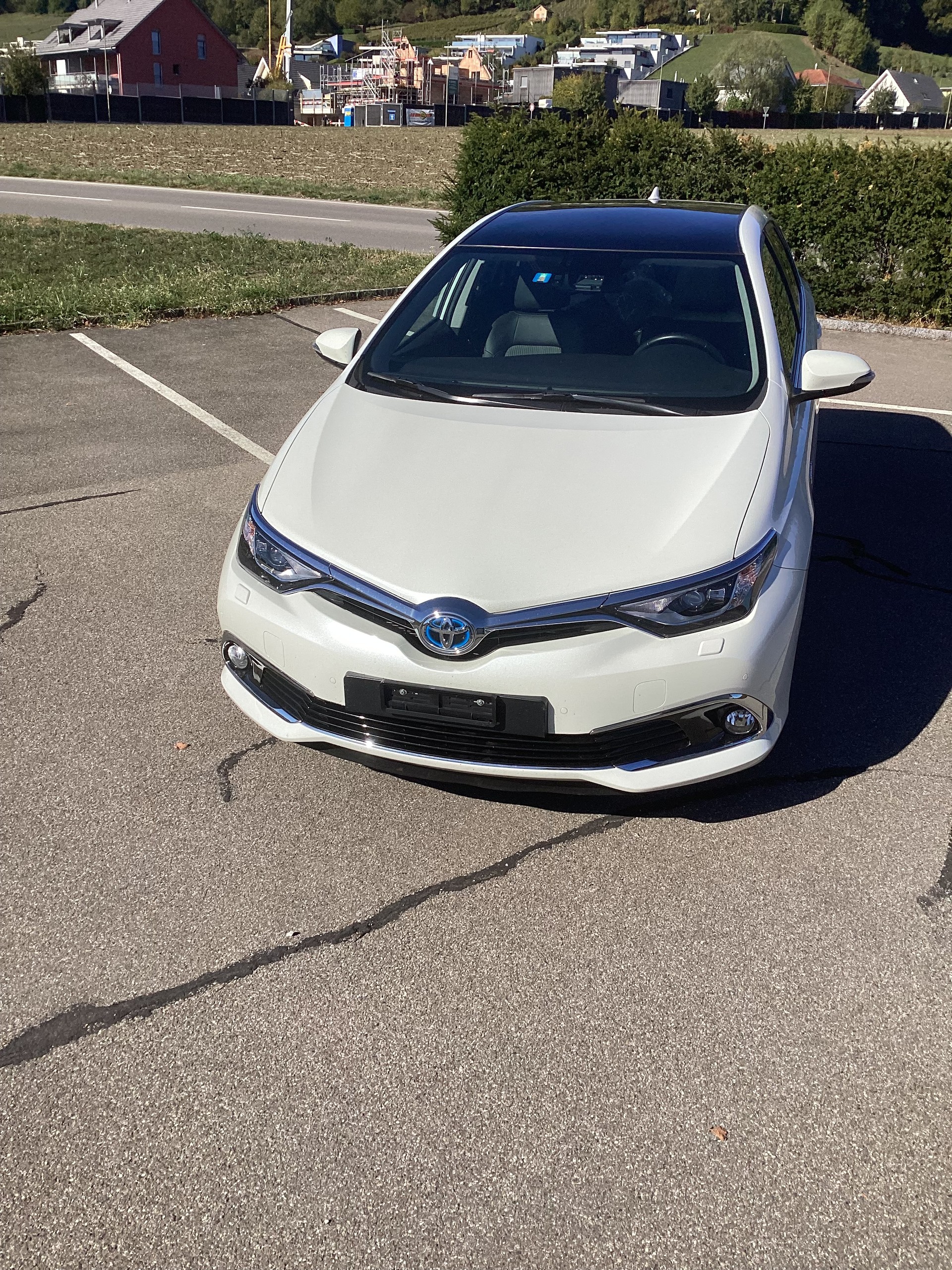 TOYOTA 1.8 HSD Sol-image-1