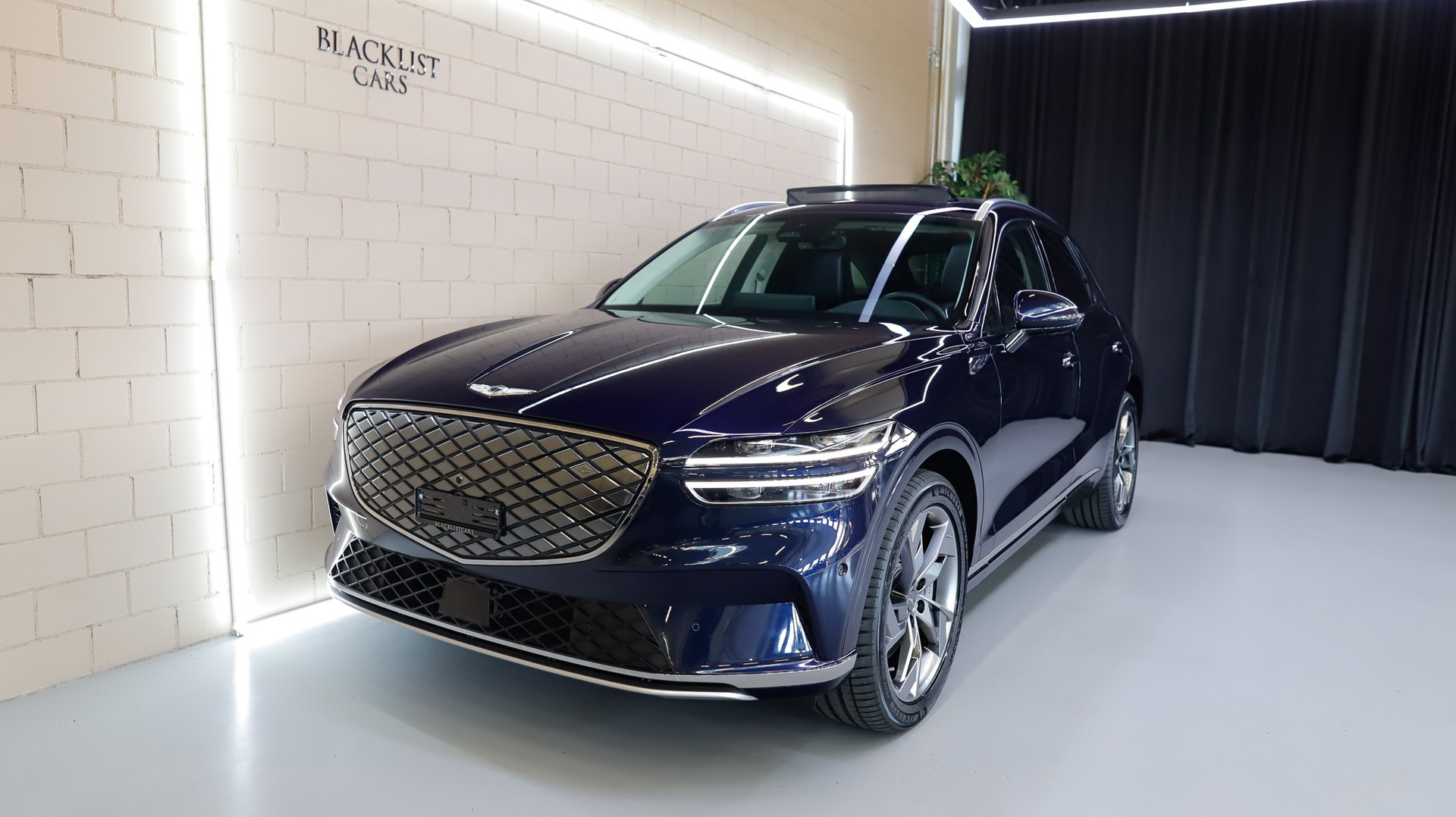 GENESIS GV70 Electrified Sport kWh 77,4 AWD * Capri Blue *-showroom-element-1