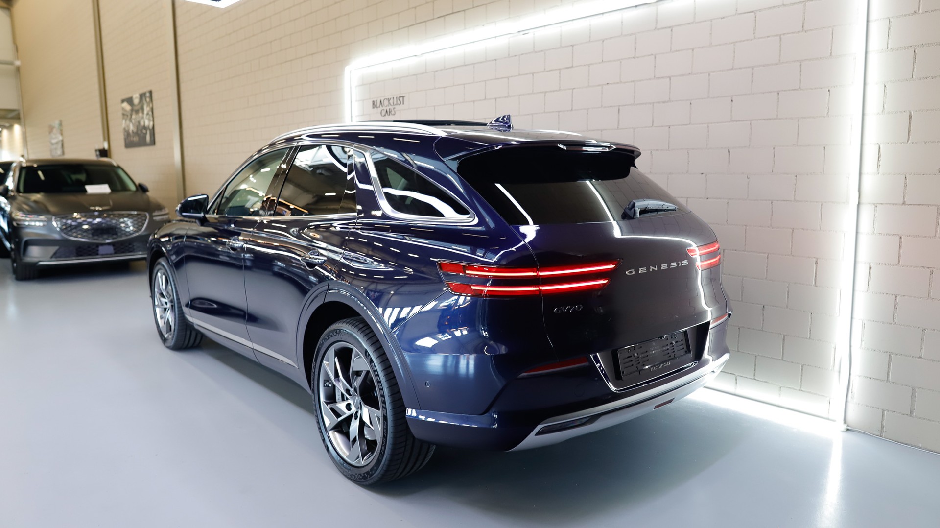 GENESIS GV70 Electrified Sport kWh 77,4 AWD * Capri Blue *-showroom-element-3