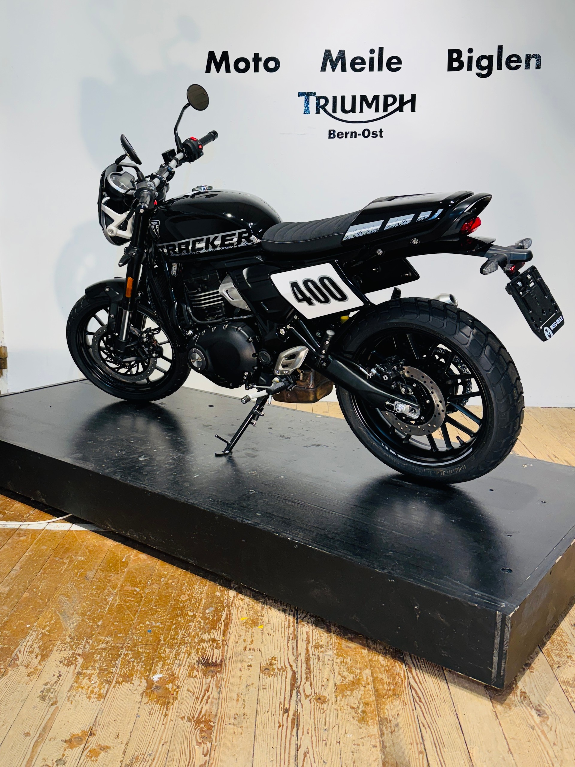 TRIUMPH Tracker 400-image-4