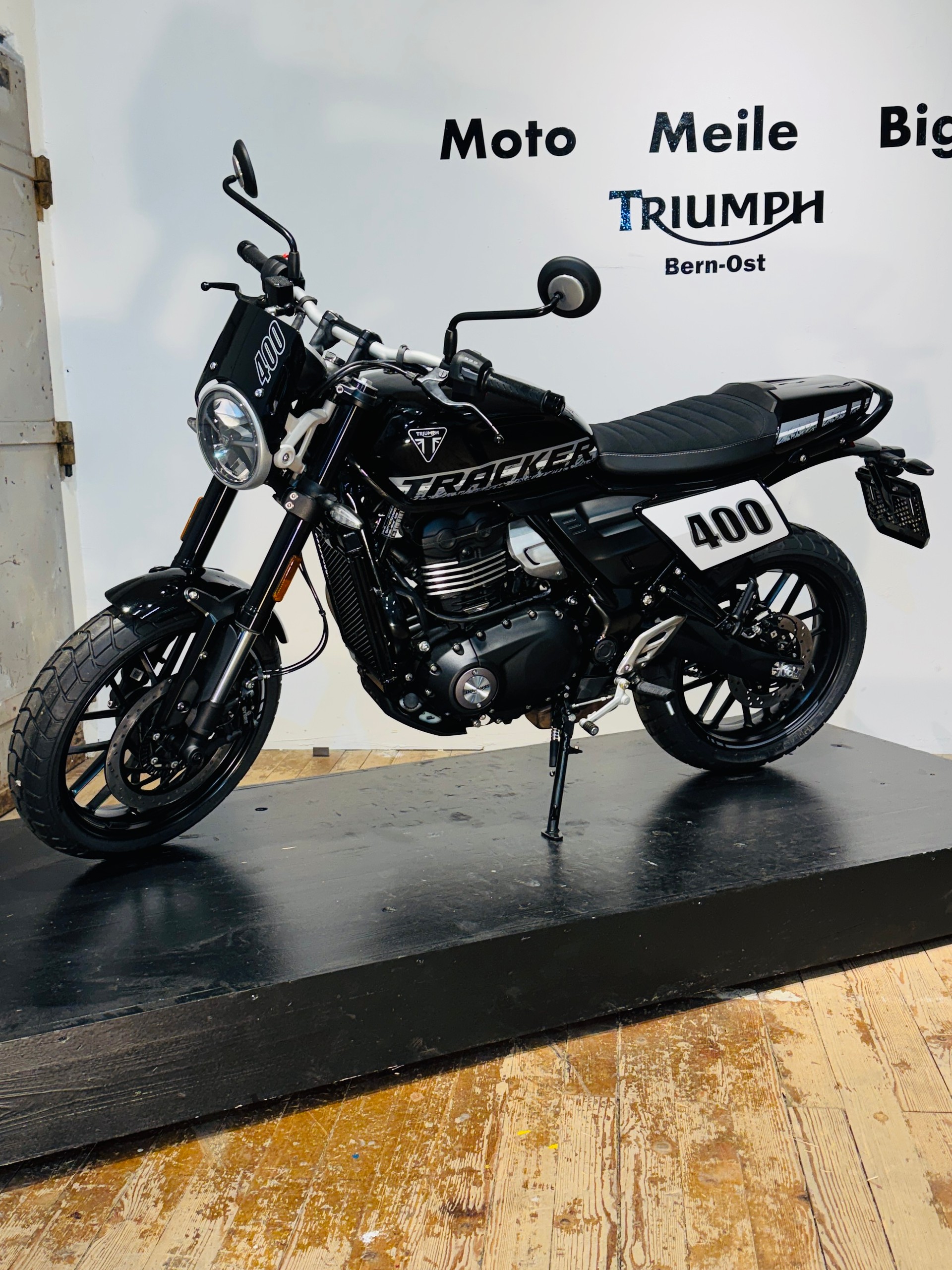 TRIUMPH Tracker 400-image-6