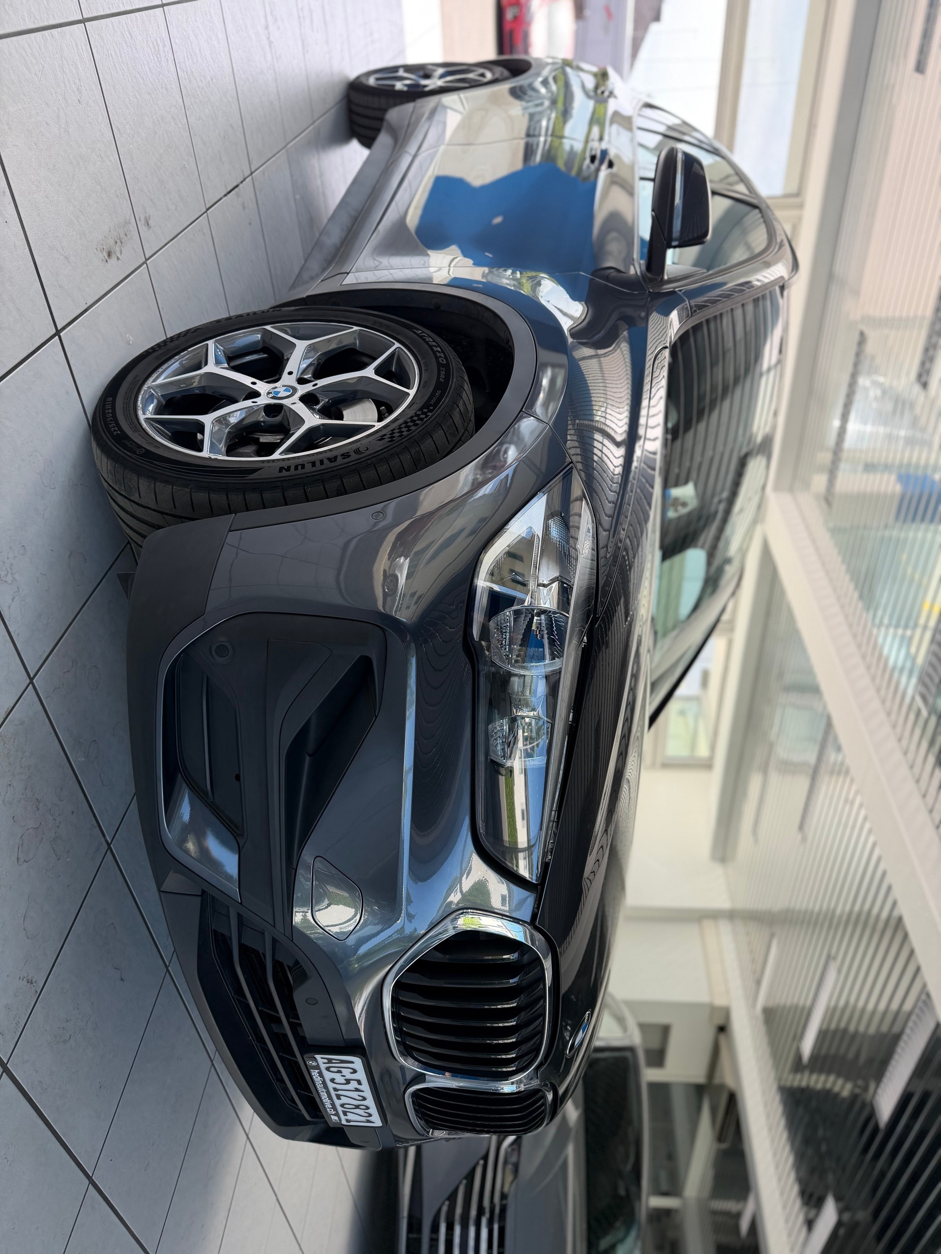 BMW X1 xDrive 25e Steptronic-showroom-element-2