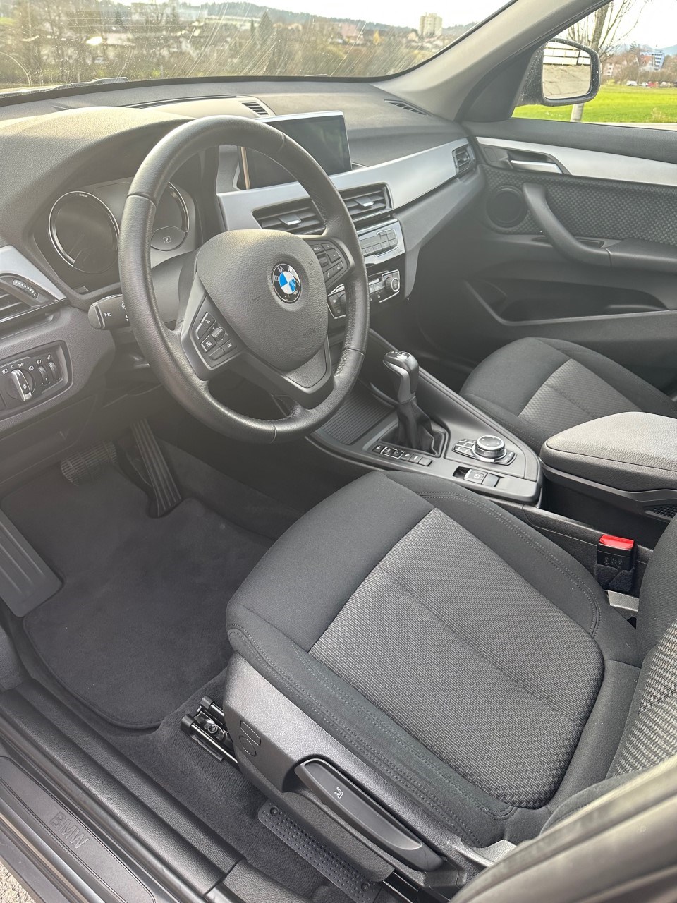 BMW X1 xDrive 25e Steptronic-image-9