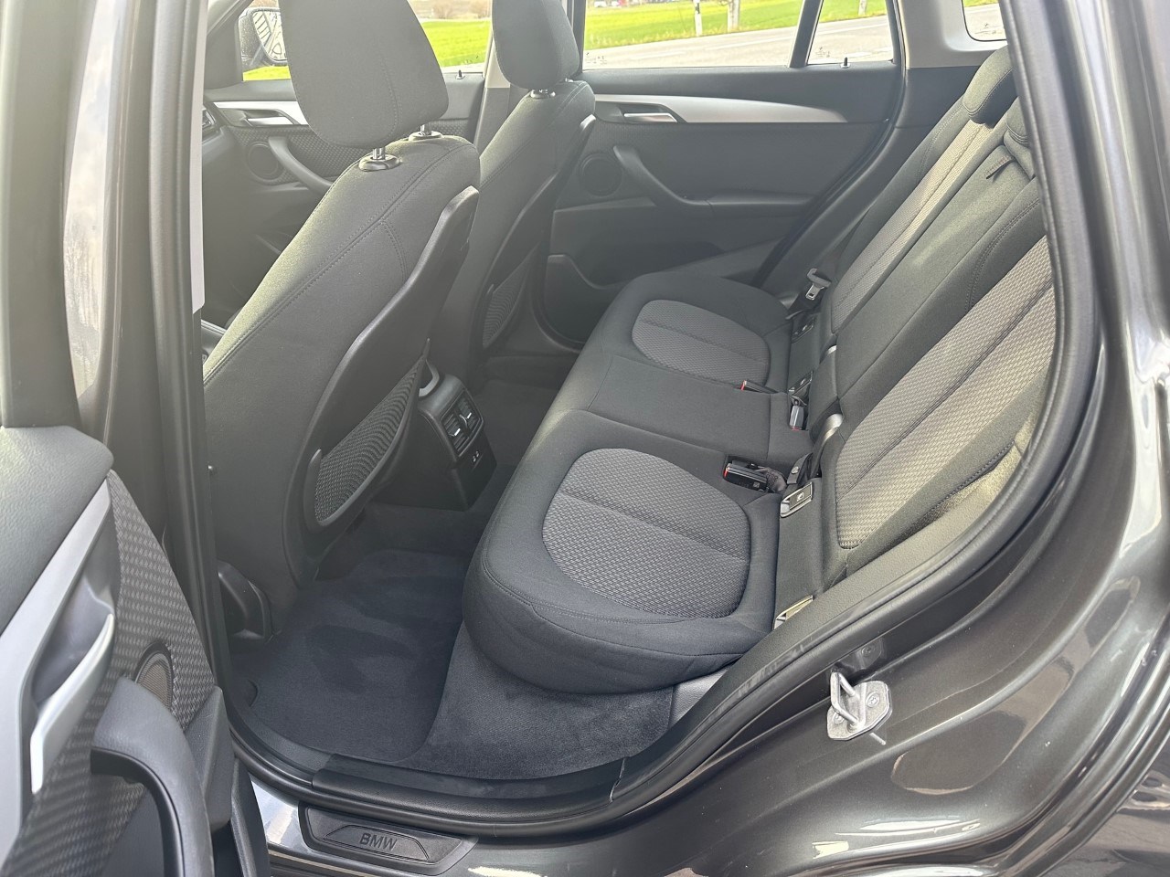 BMW X1 xDrive 25e Steptronic-image-11