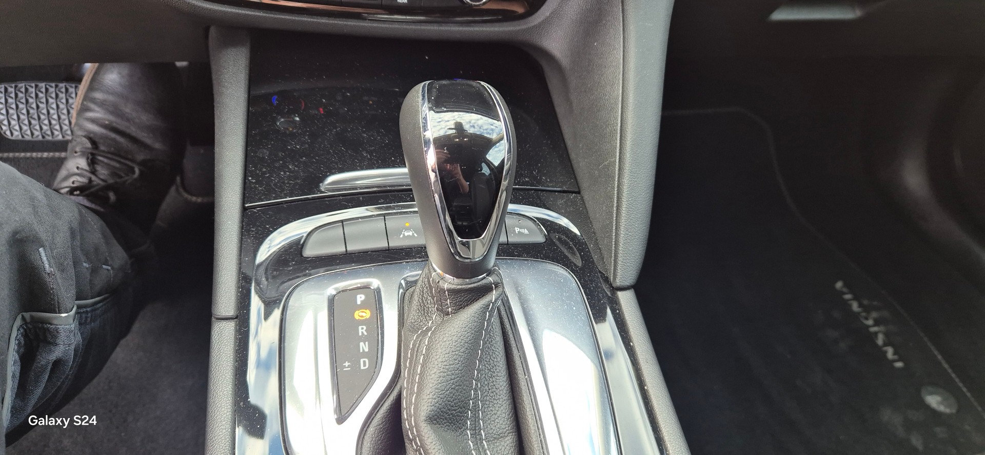OPEL Insignia 2.0 CDTI Sports Tourer Excellence Automatic-image-10