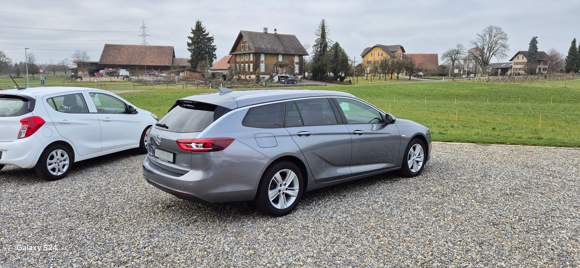OPEL Insignia 2.0 CDTI Sports Tourer Excellence Automatic-image-3